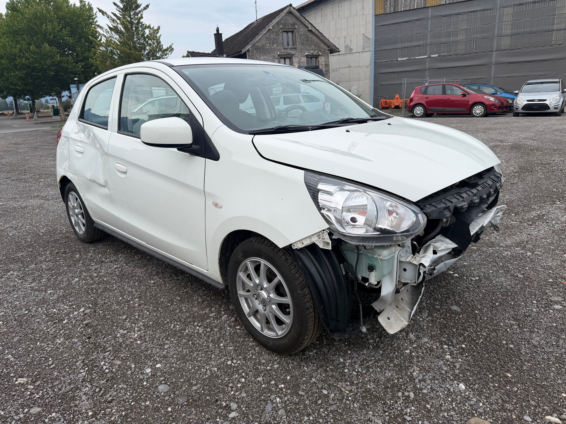 MITSUBISHI Space Star 1.0 Entry-image-3