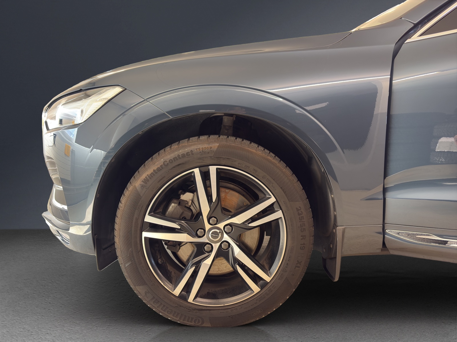 VOLVO XC60 T6 AWD Inscription-image-5