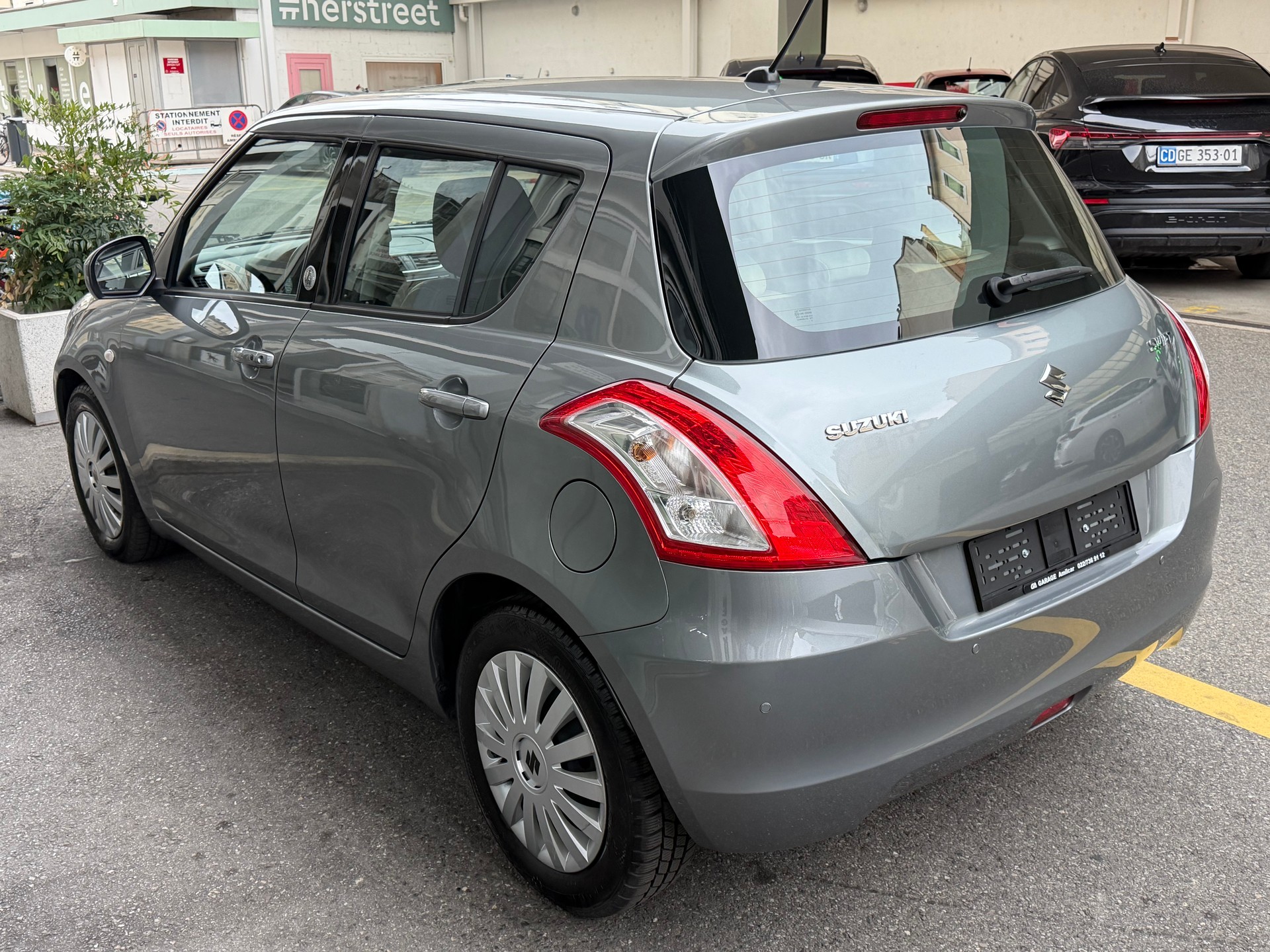 SUZUKI Swift 1.2i 16V GL Top Indigo-image-3