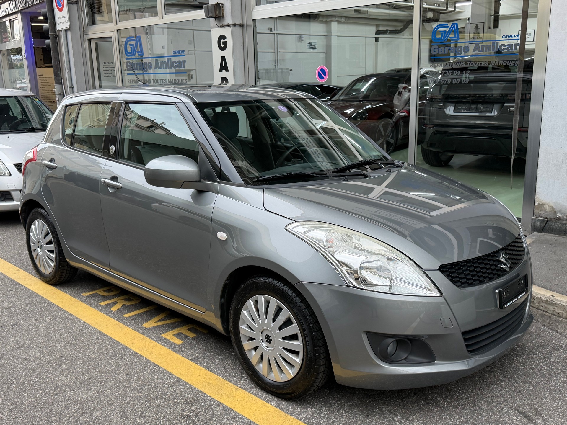 SUZUKI Swift 1.2i 16V GL Top Indigo-image-0