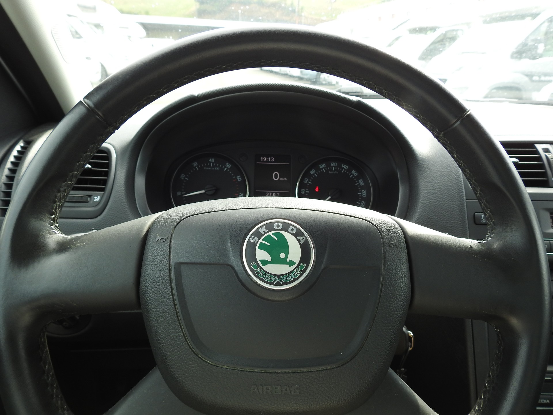 SKODA Roomster 1.2 TSI Ambition-image-26