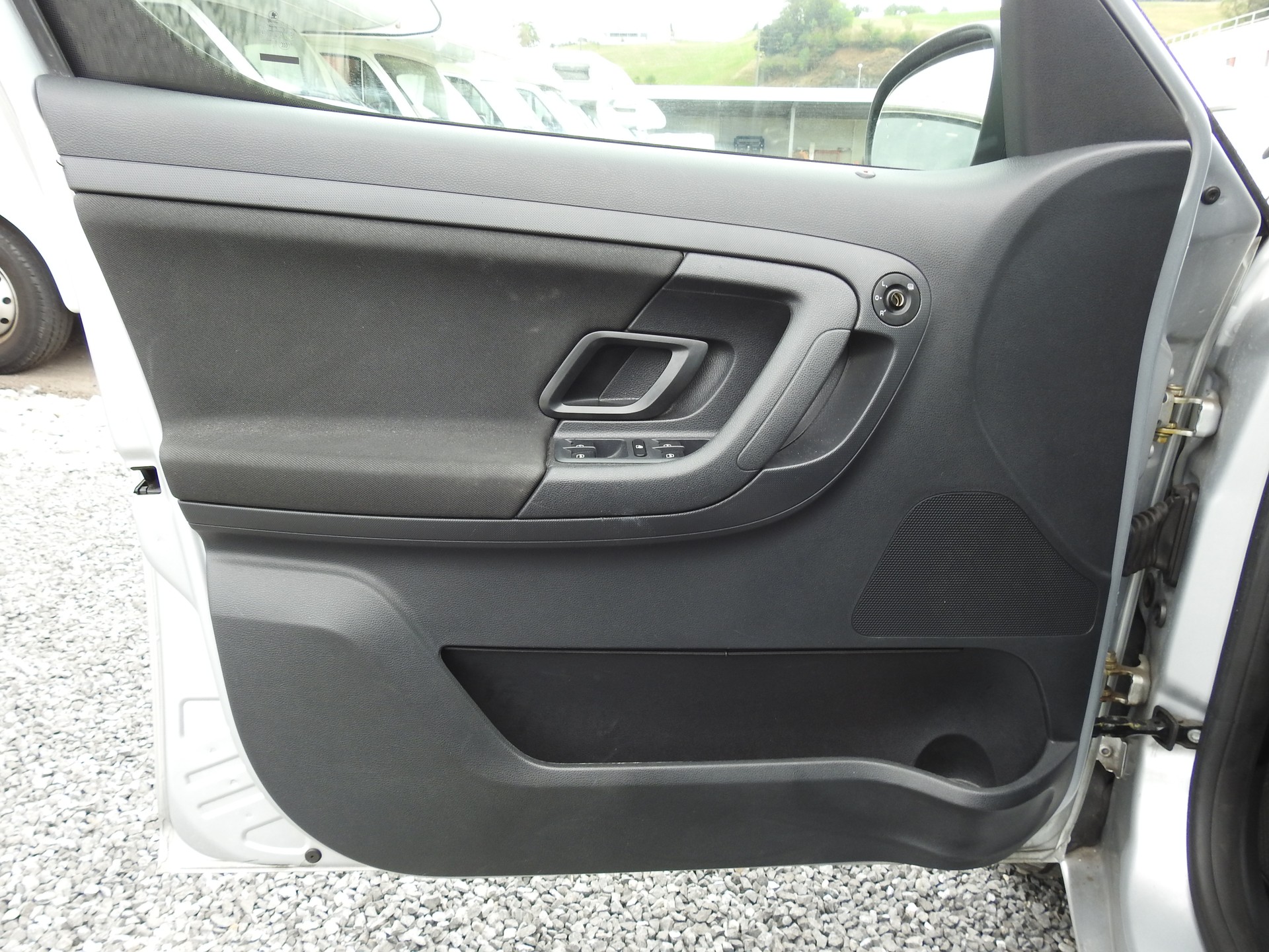 SKODA Roomster 1.2 TSI Ambition-image-10