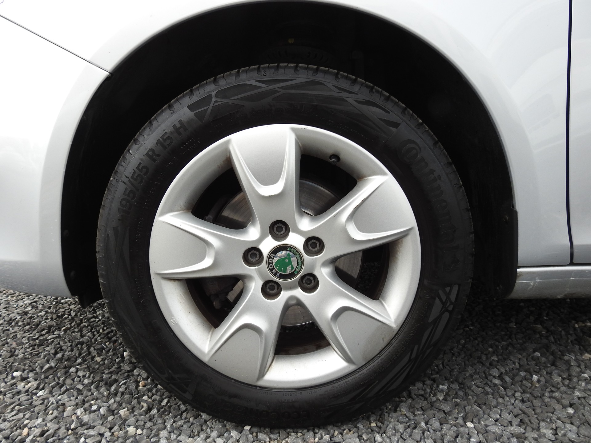 SKODA Roomster 1.2 TSI Ambition-image-8