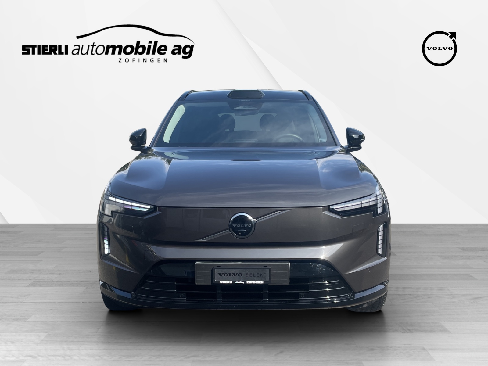 VOLVO EX90 Twin Plus AWD-showroom-element-1