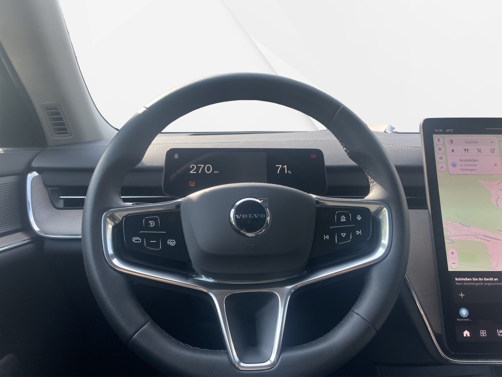 VOLVO EX90 Twin Plus AWD-image-11