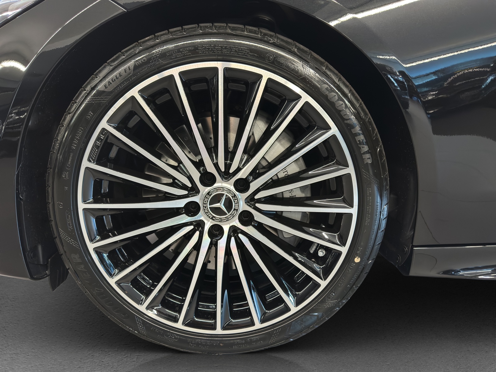 MERCEDES-BENZ C 300 Berline 4MATIC-image-13