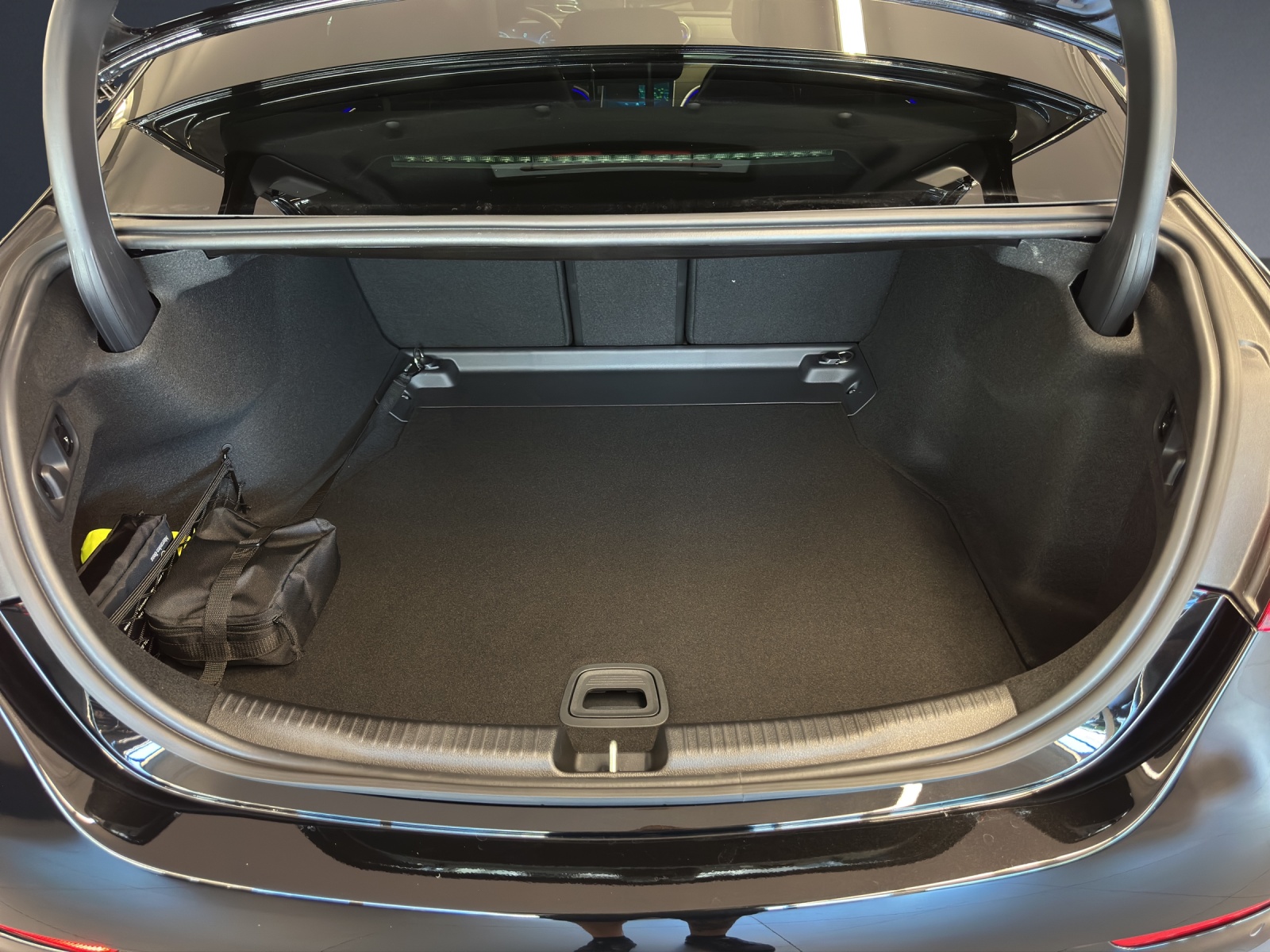 MERCEDES-BENZ C 300 Berline 4MATIC-image-12
