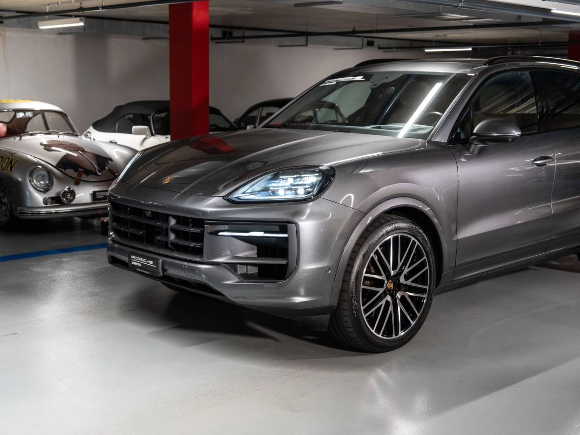 PORSCHE Cayenne S-image-18