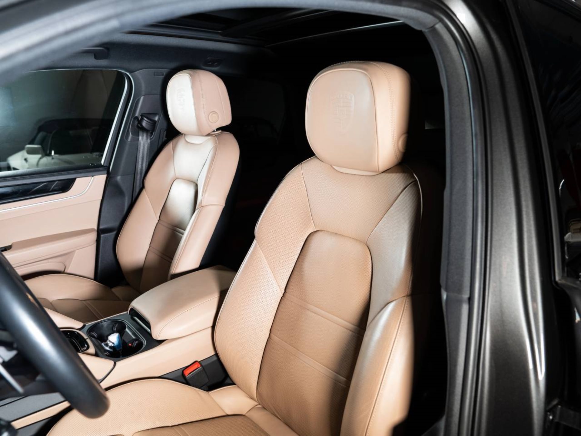 PORSCHE Cayenne S-image-4