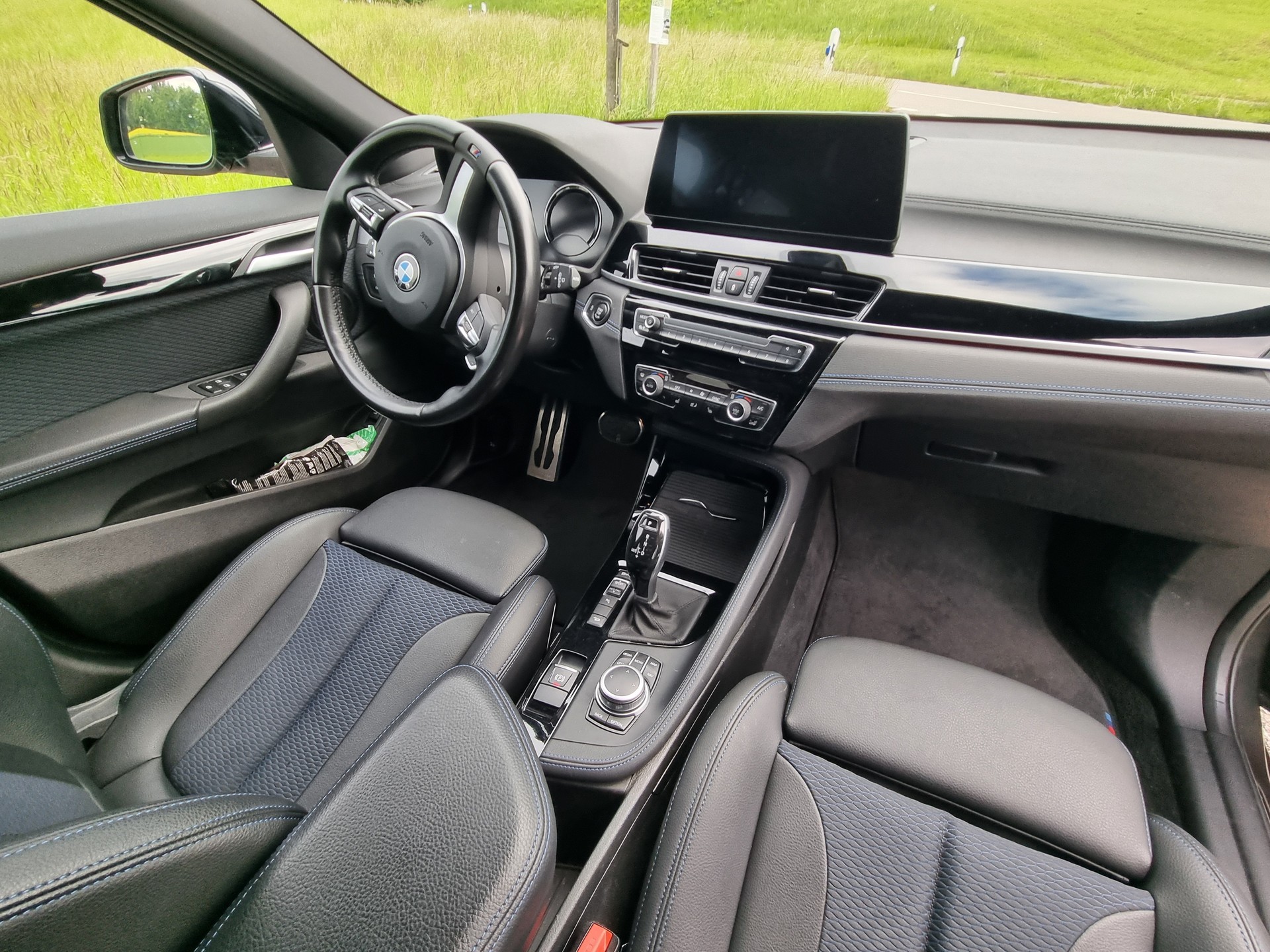 BMW M35i-image-4