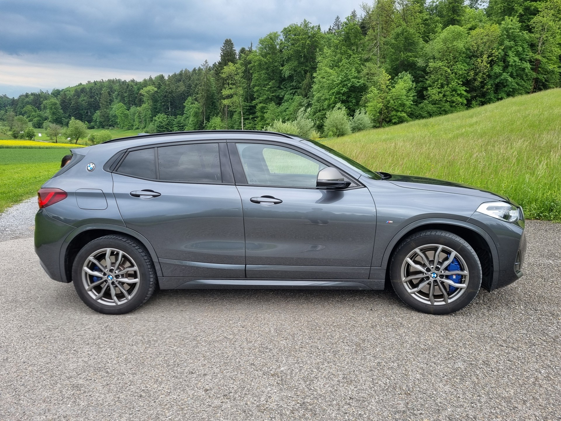 BMW M35i-image-1
