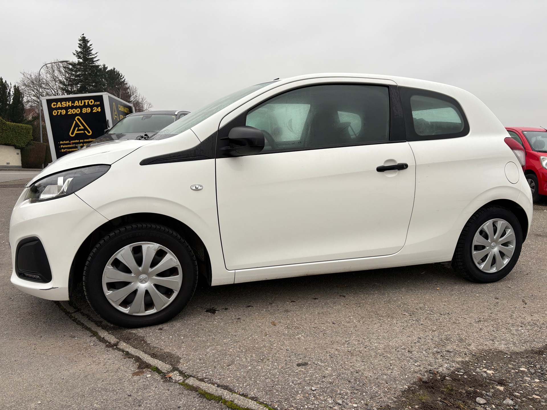 PEUGEOT 108 1.0 VTi Active Top-image-2