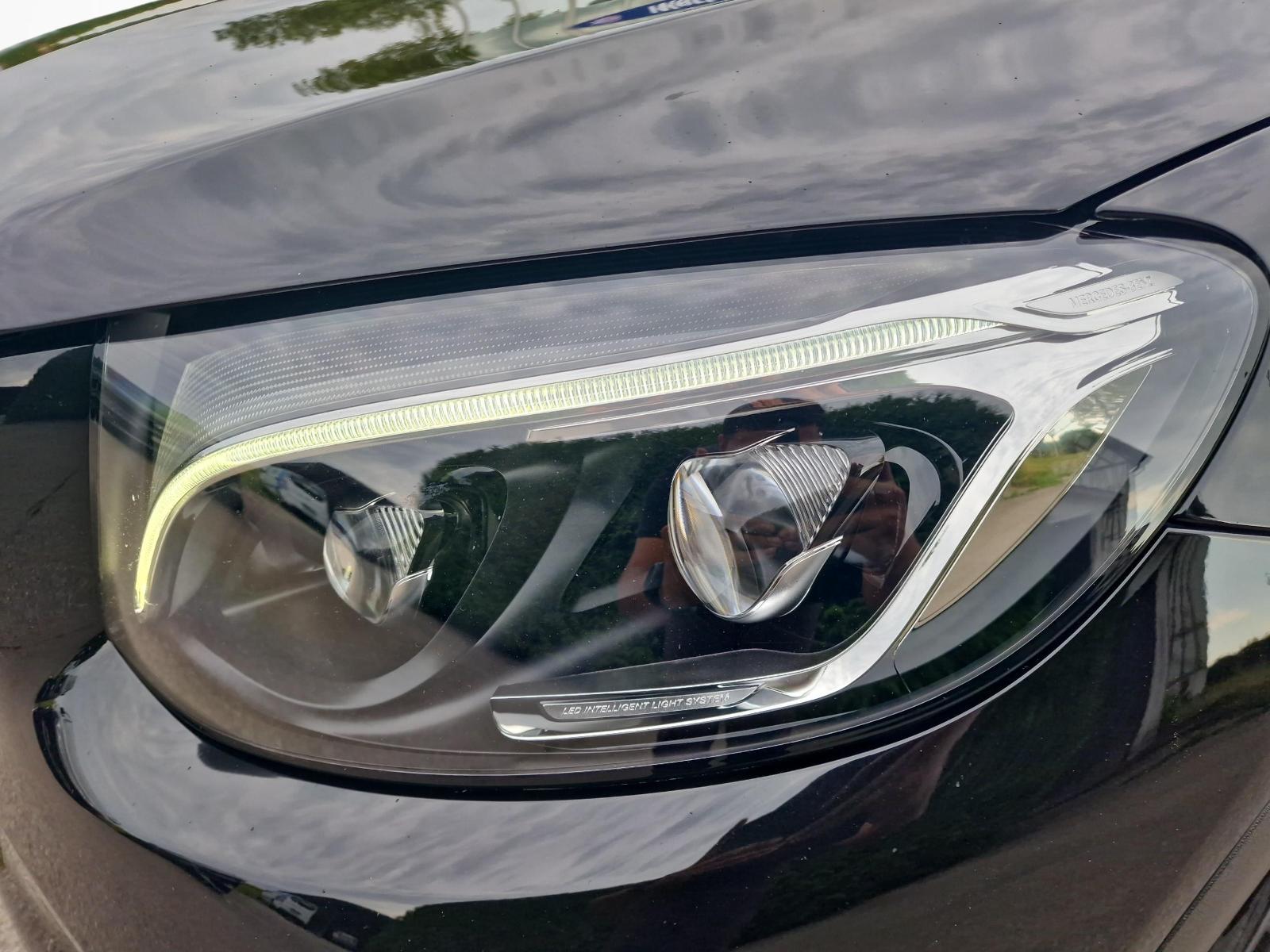 MERCEDES-BENZ GLC 250 d AMG Line 4m-image-15