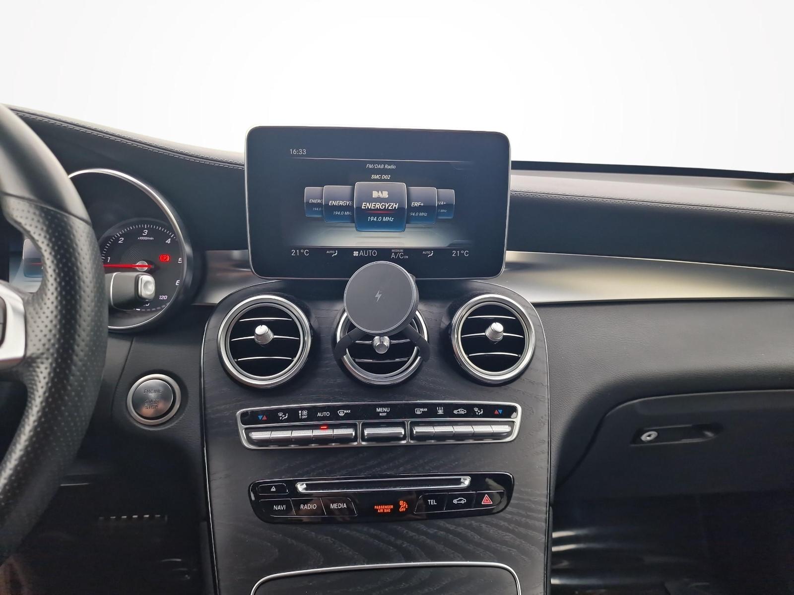 MERCEDES-BENZ GLC 250 d AMG Line 4m-image-16