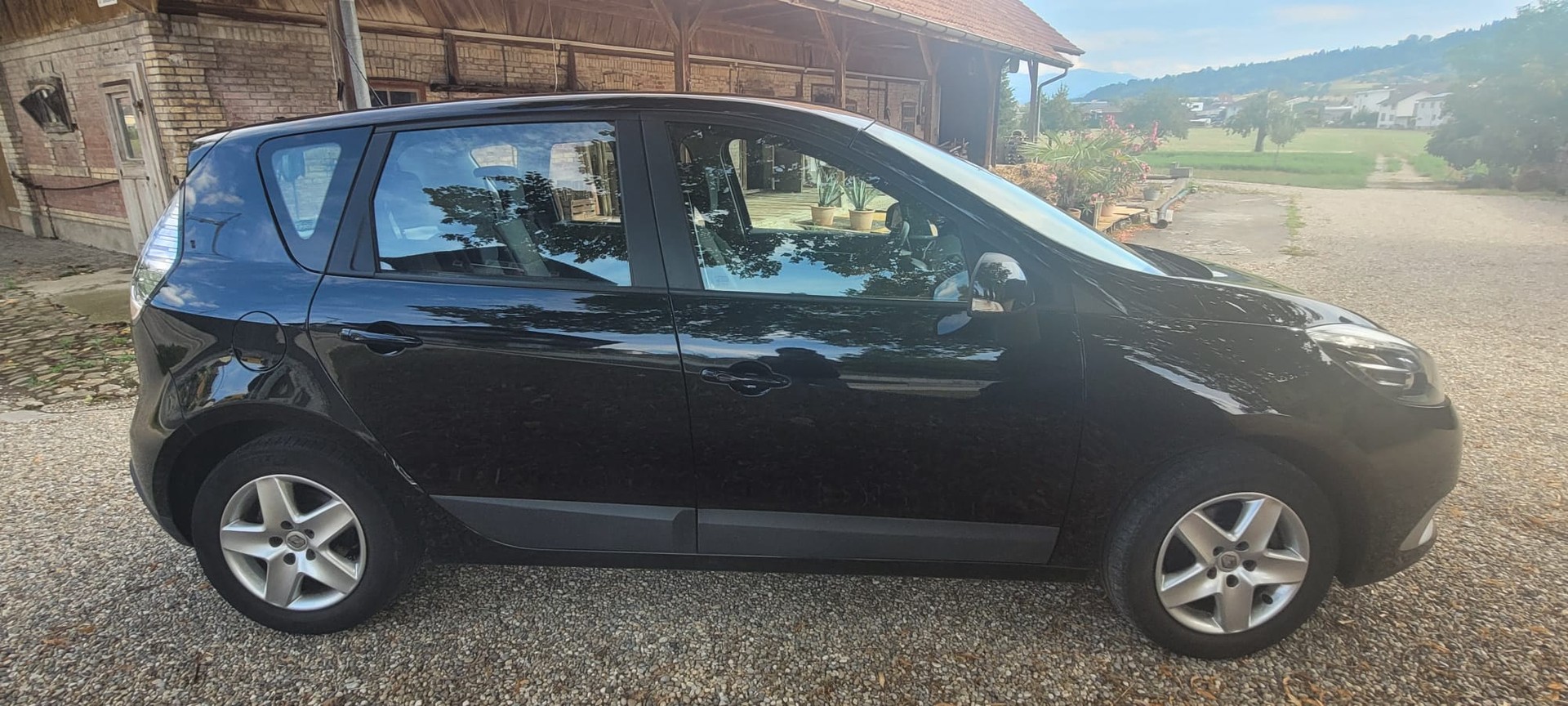 RENAULT Scénic 1.2 16V Turbo Dynamique-image-3