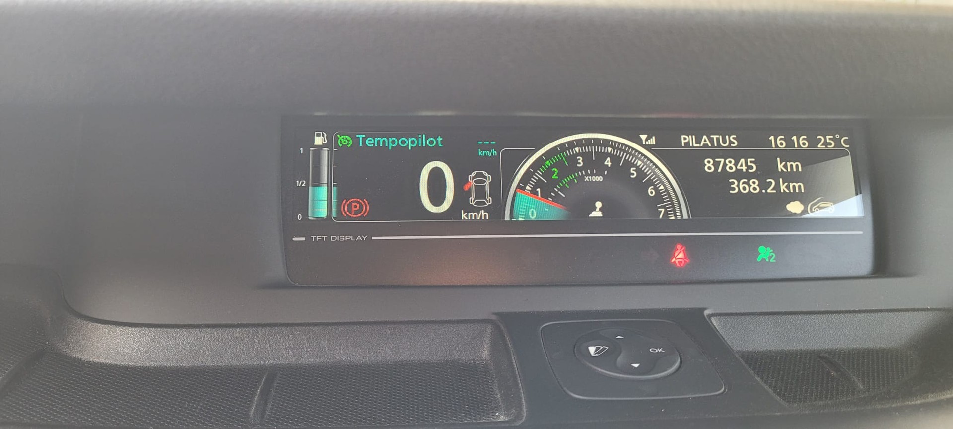 RENAULT Scénic 1.2 16V Turbo Dynamique-image-5