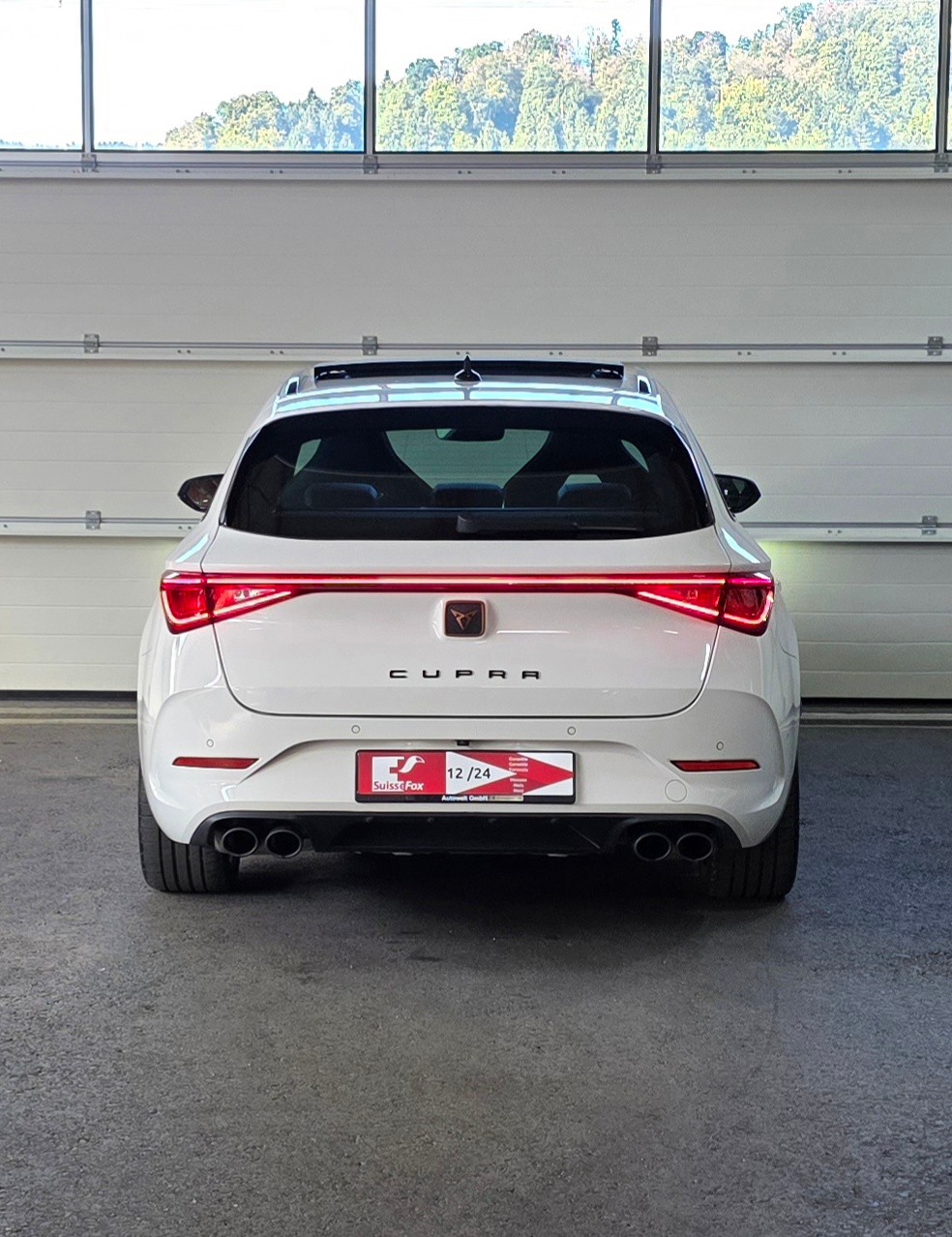 CUPRA LEON ST 2.0 TSI VZ DSG 4Drive *Abstandsregler*Suorhalteassistent*Rückfahrkamera*Parkassistent*Panoramadach*-image-3