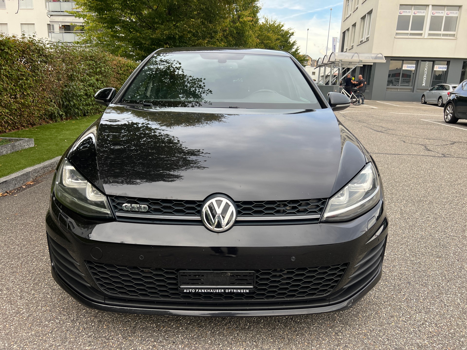 VW Golf 2.0 TDI GTD DSG-image-1