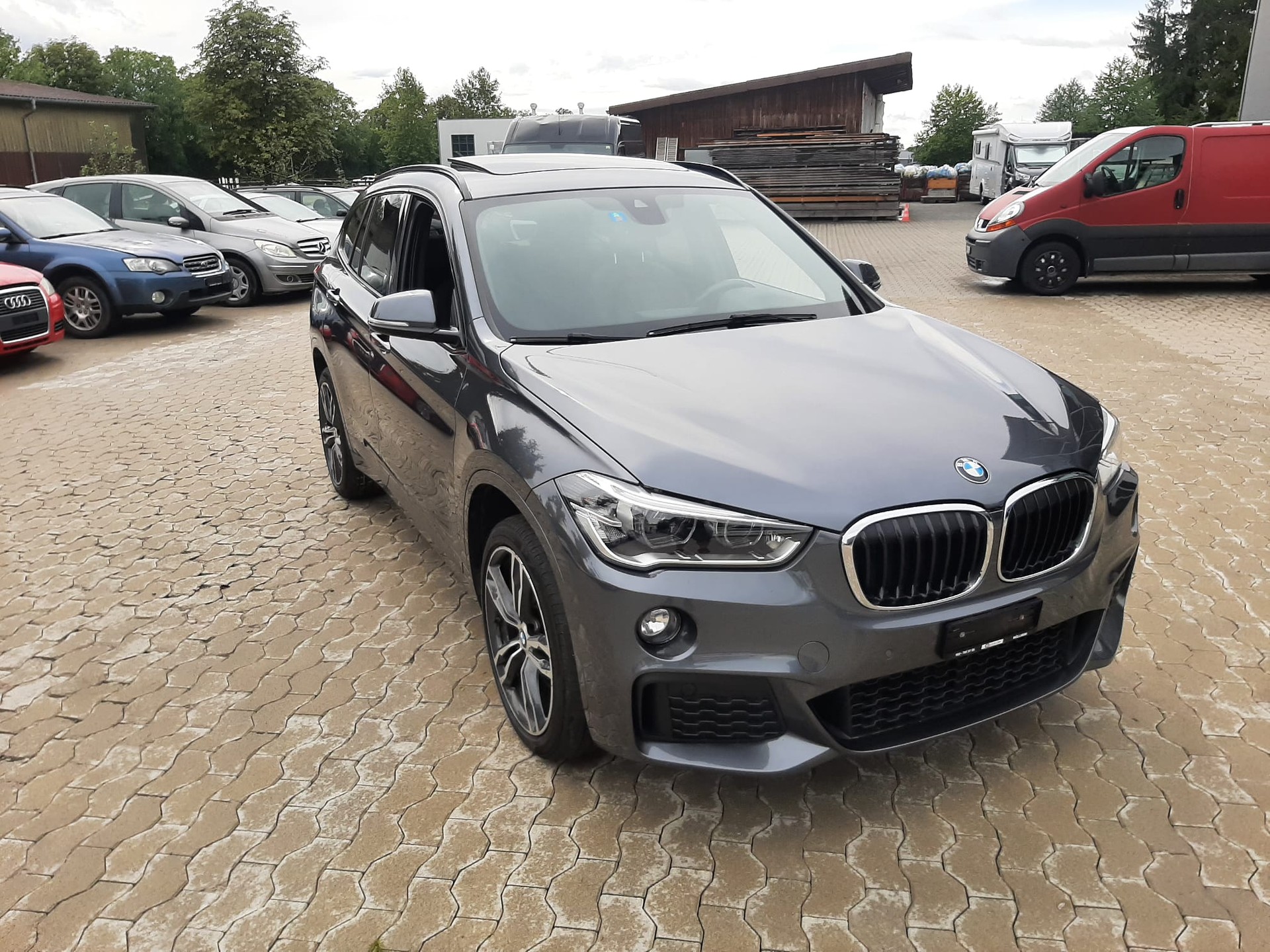 BMW X1 xDrive 25d M Sport Steptronic-image-3