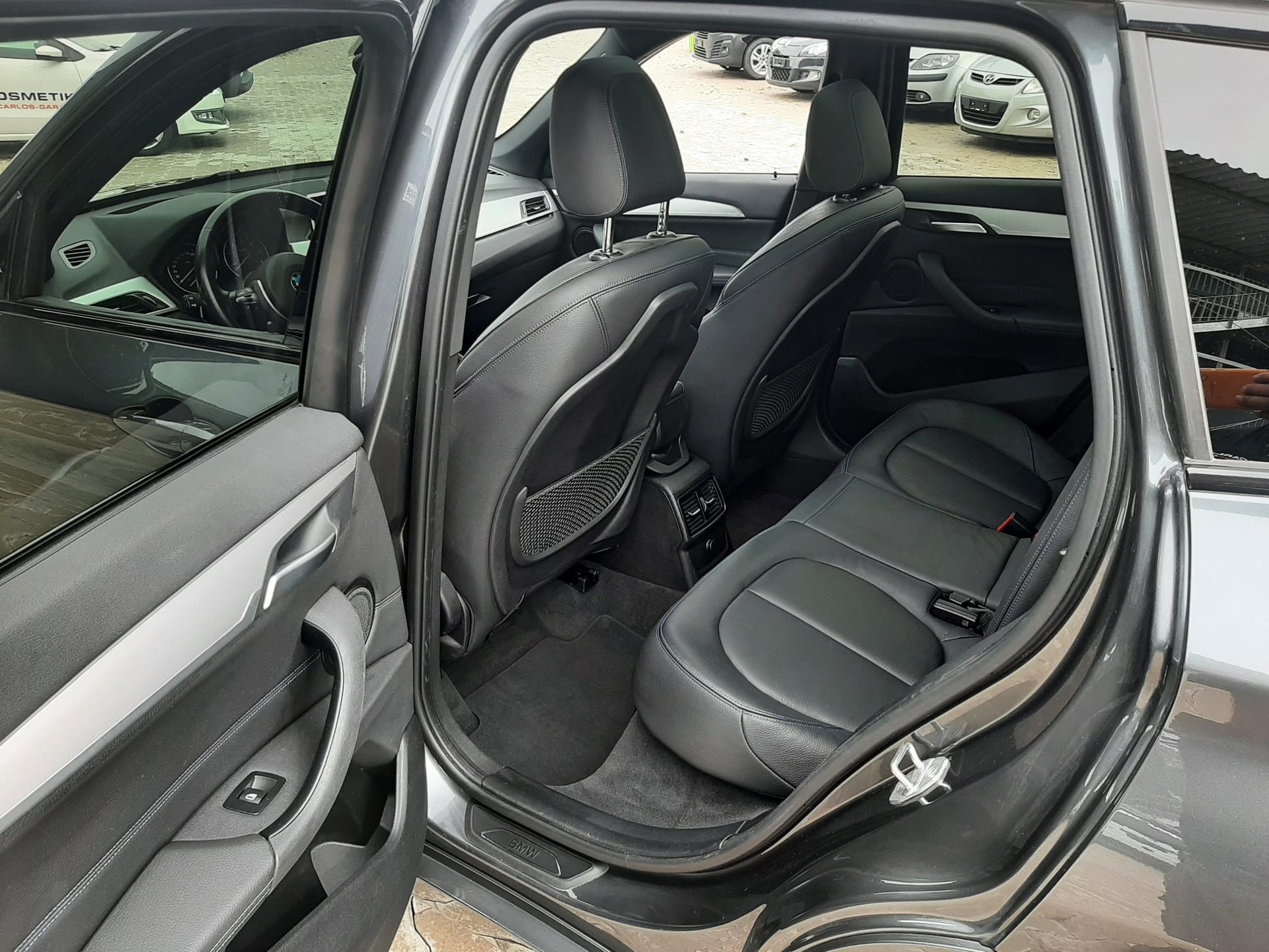BMW X1 xDrive 25d M Sport Steptronic-image-5