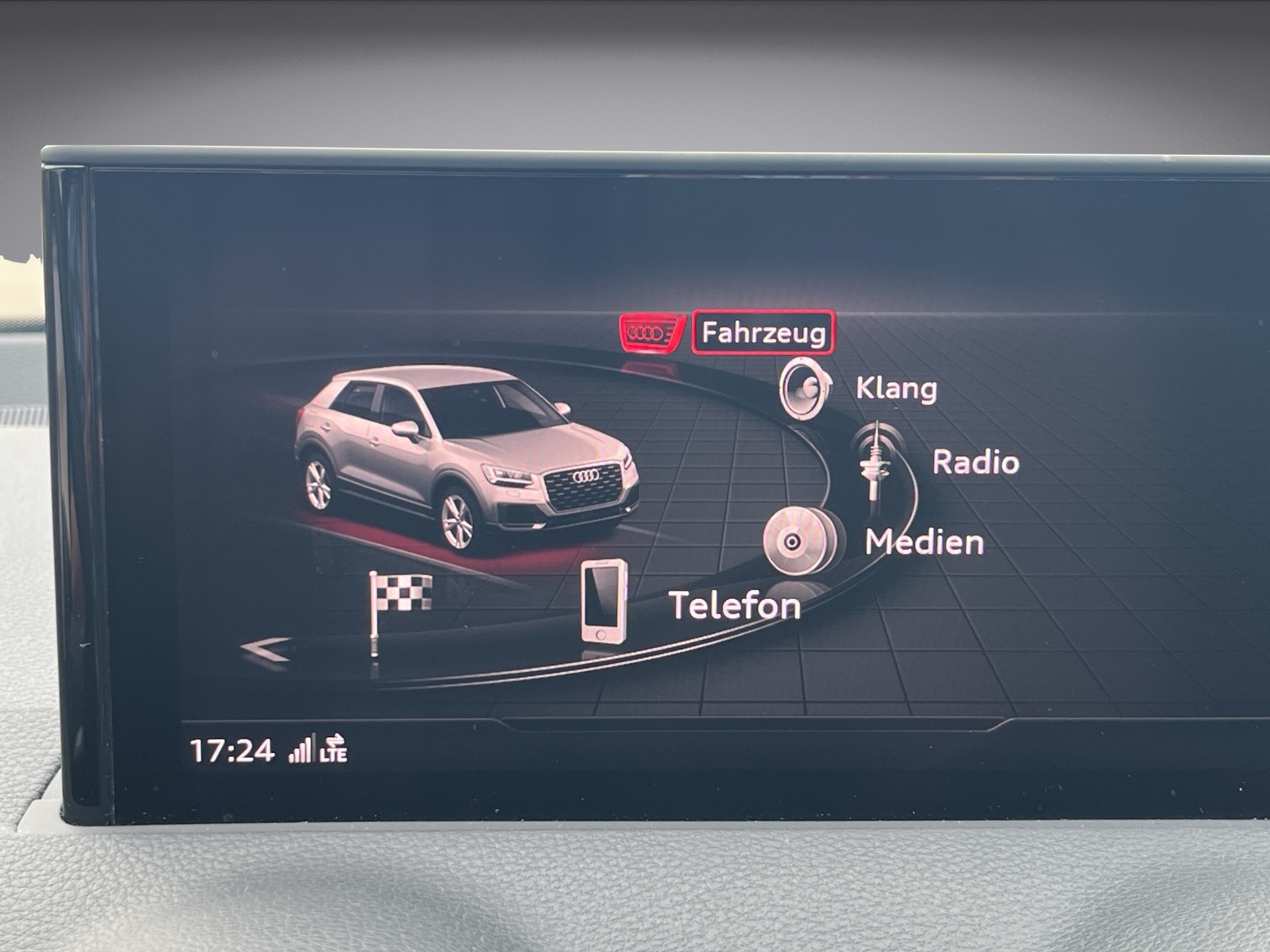 AUDI SQ2 TFSI quattro S-tronic*ALL-BLACK, Sonos Sound, Matrix, Rückfahrkamera*-image-24