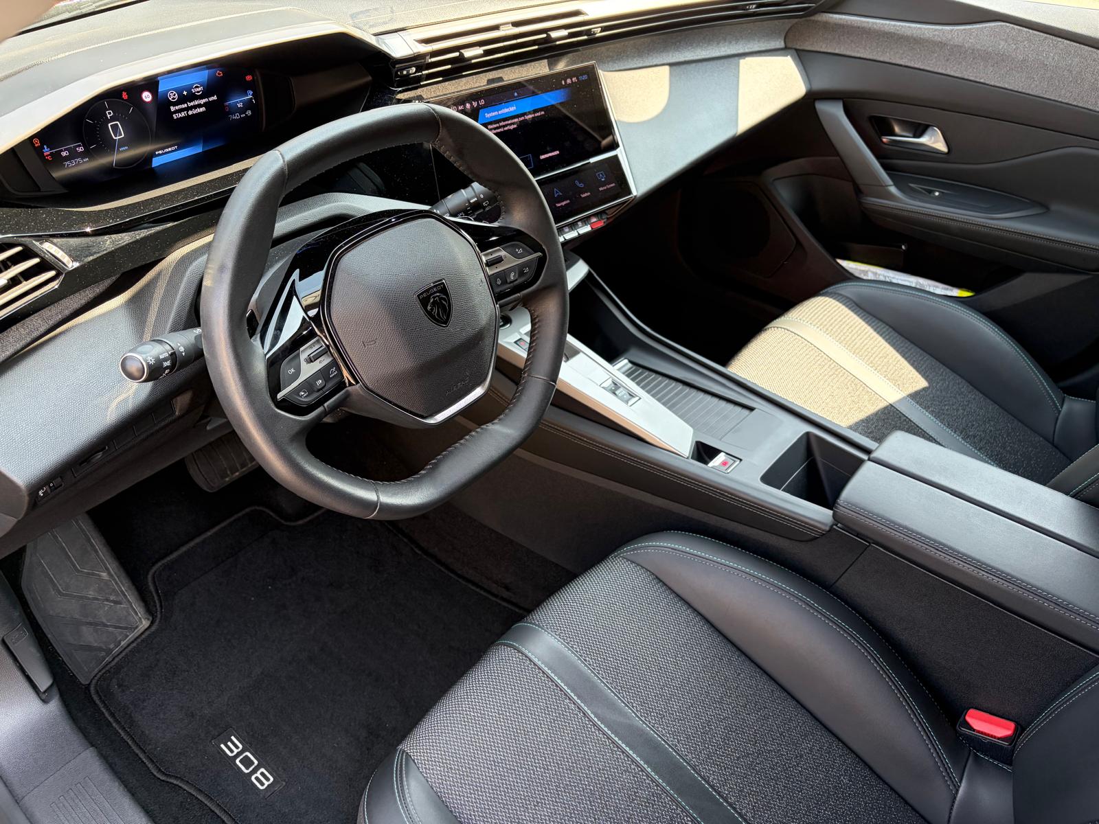 PEUGEOT 308 SW 1.5 BlueHDi Allure Pack-image-8