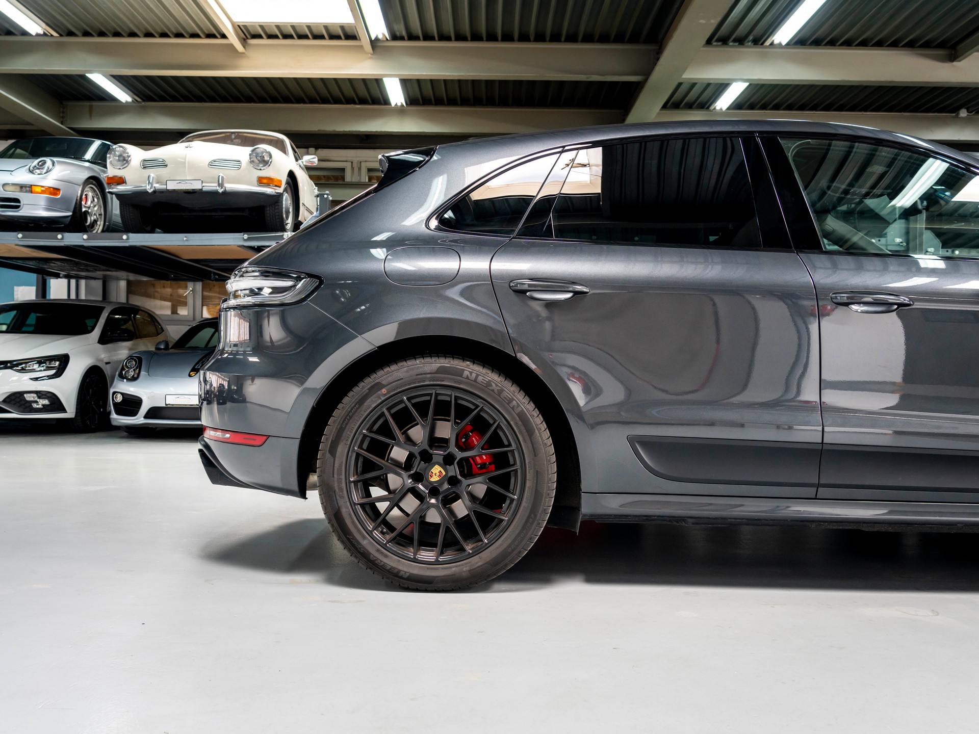 PORSCHE Macan GTS PDK-image-8