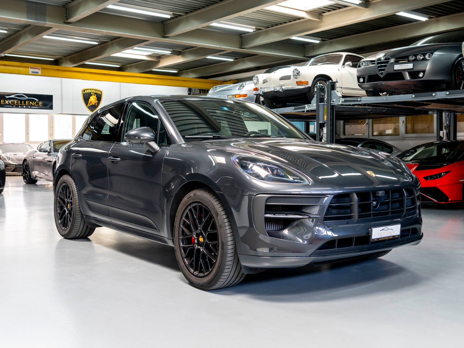 PORSCHE Macan GTS PDK-image-2