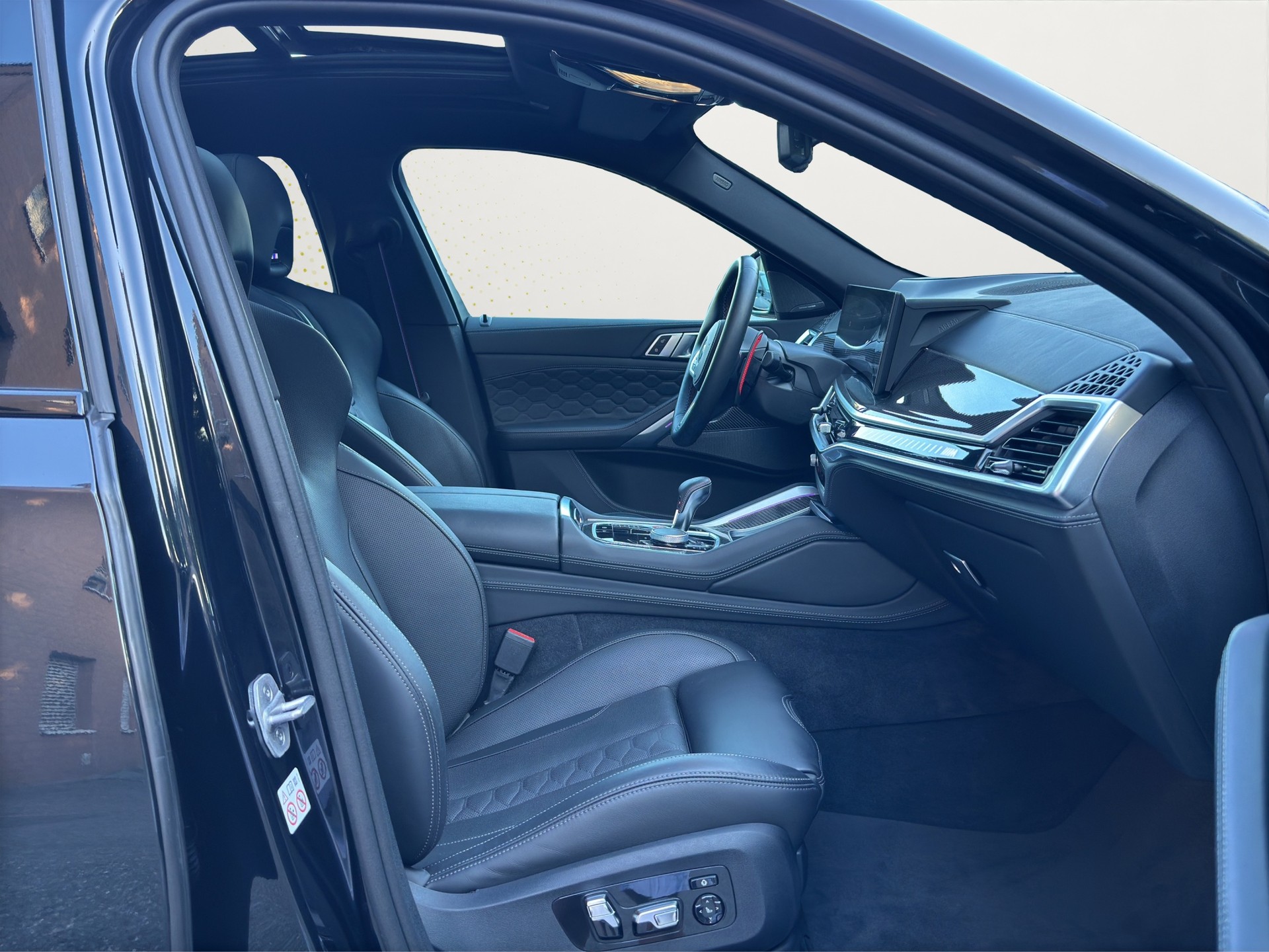 BMW X6M Competition (CH) FACELIFT-image-12