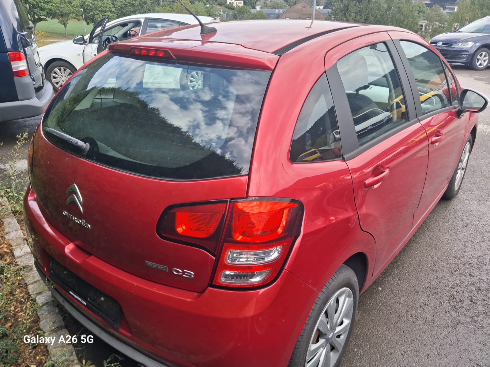 CITROEN C3 1.4i Attraction-image-1