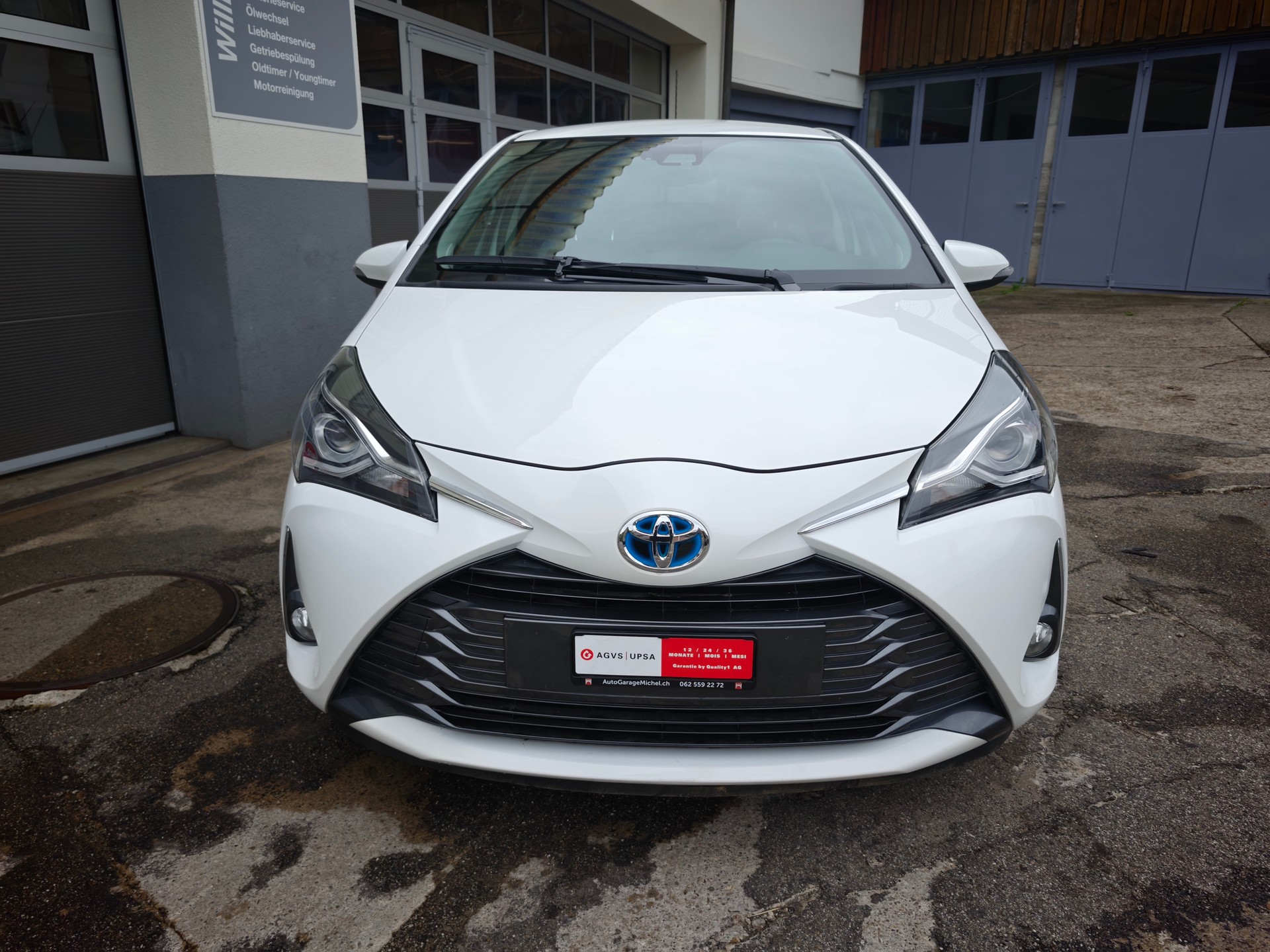 TOYOTA Yaris 1.5 VVT-i Hybrid Comfort e-CVT-image-20