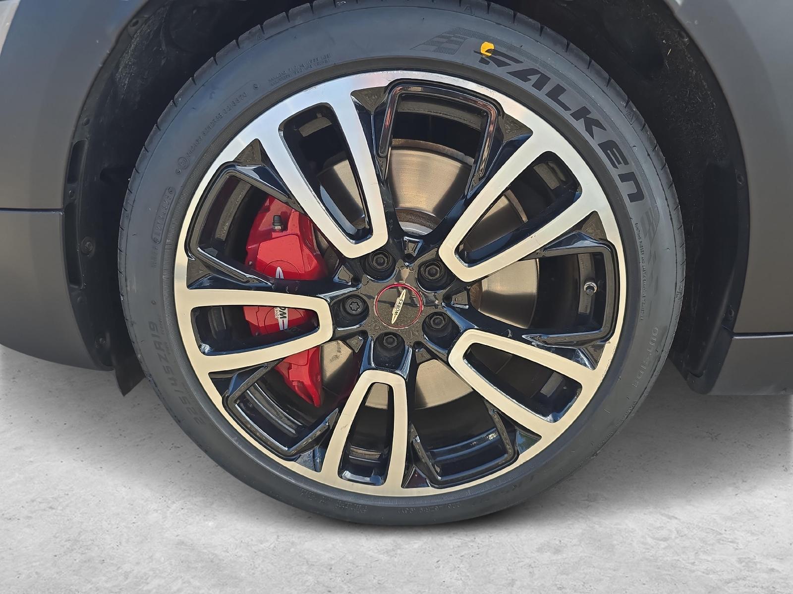 MINI Countryman F60 2.0i John Cooper Works ALL4-image-18