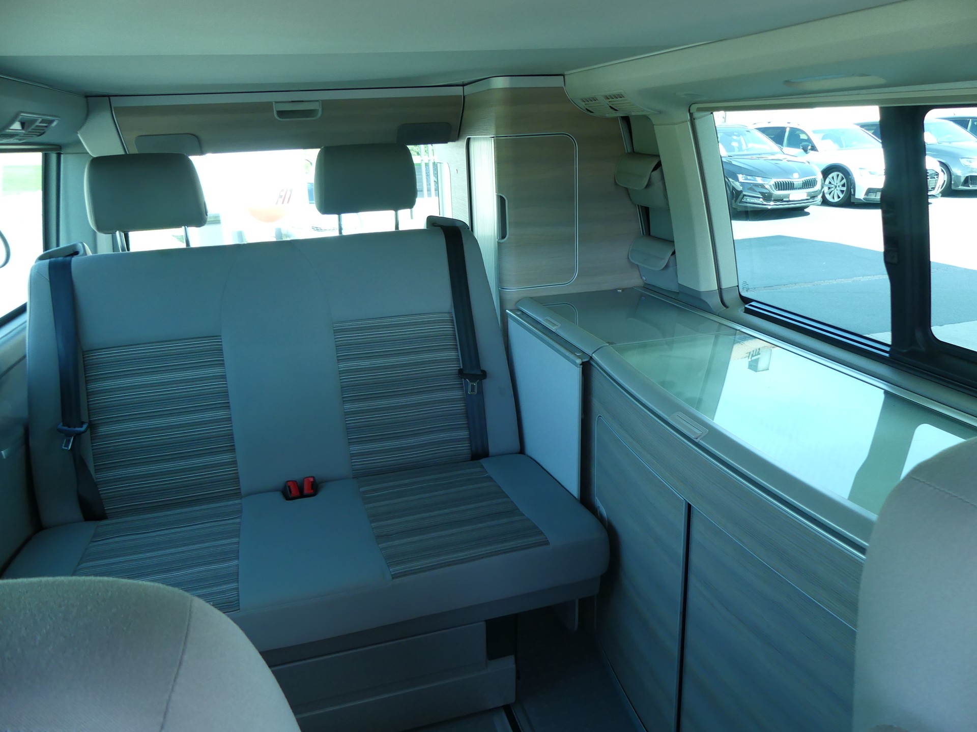 VW T5 California 2.0 TDI Comfortline Travel 4Motion-image-10