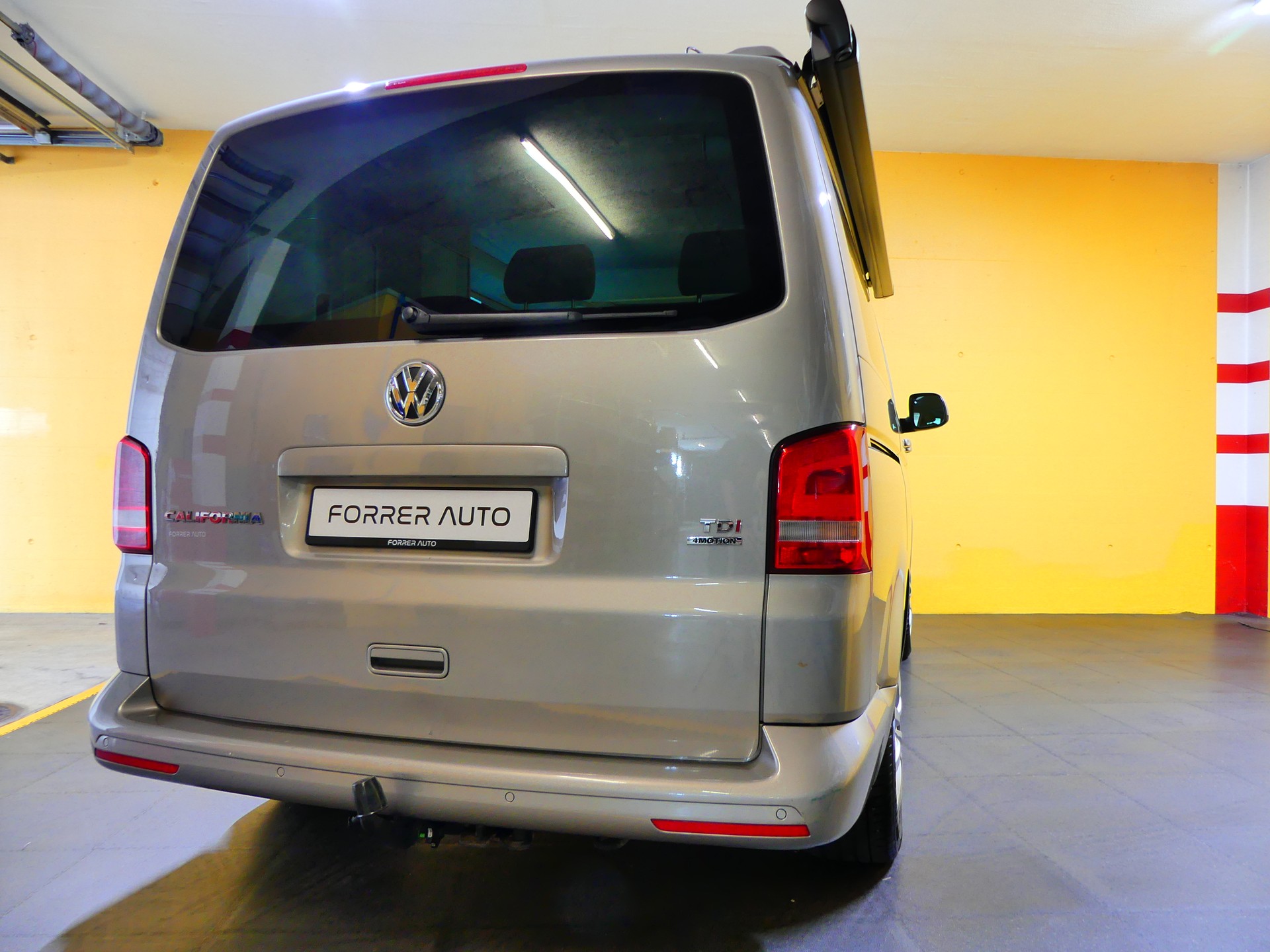 VW T5 California 2.0 TDI Comfortline Travel 4Motion-image-7