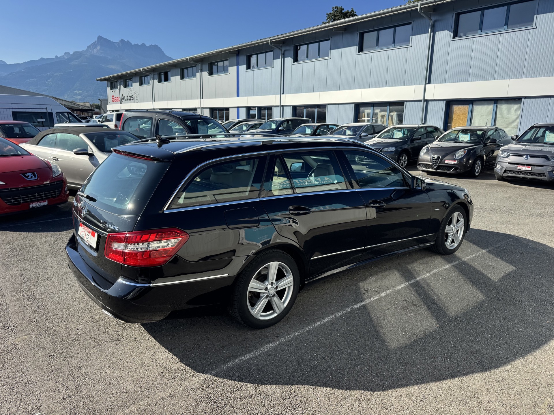MERCEDES-BENZ E 250 CDI BlueEff. Ed.125 4Matic 7G-Tronic-image-4