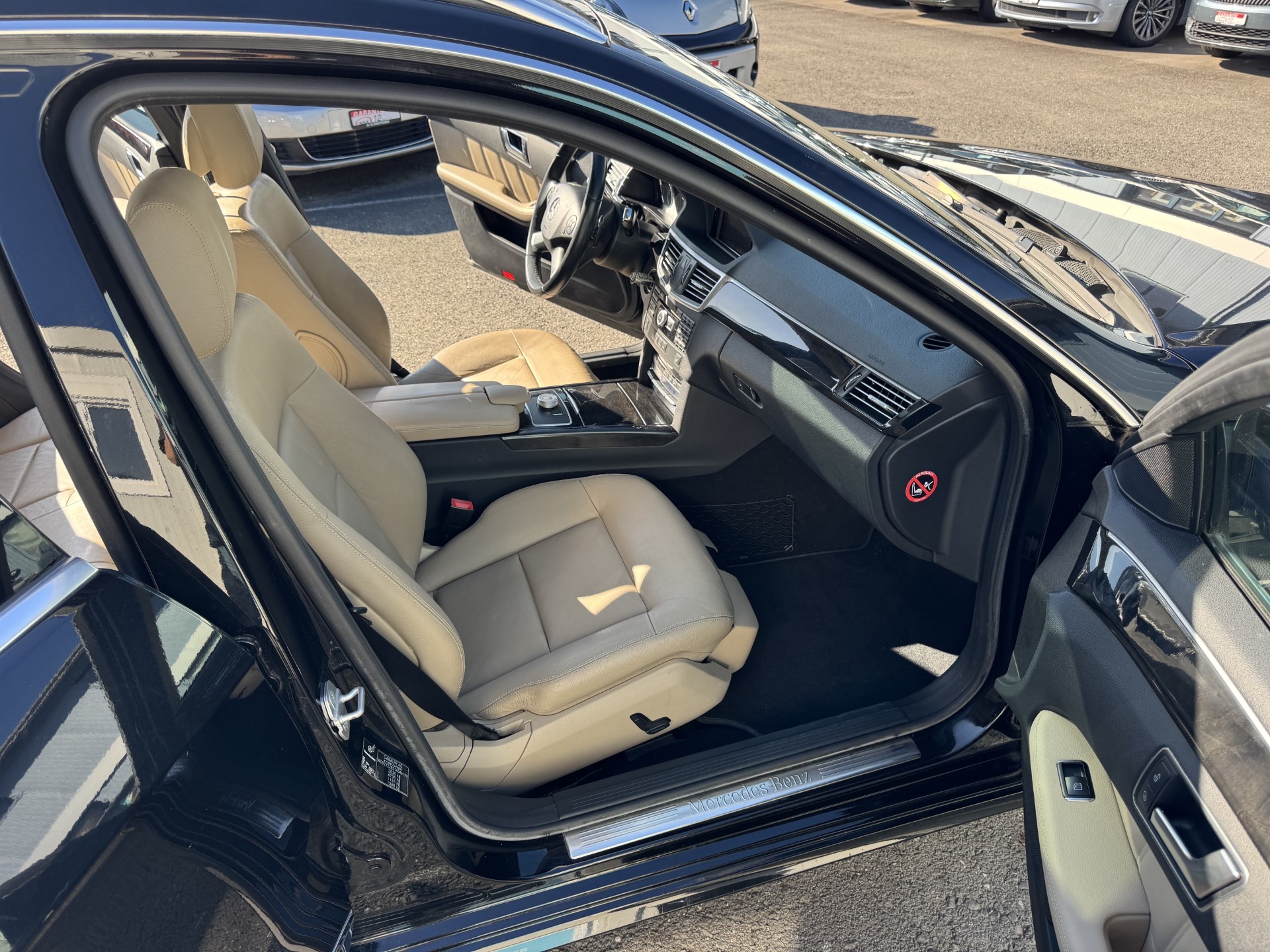 MERCEDES-BENZ E 250 CDI BlueEff. Ed.125 4Matic 7G-Tronic-image-12