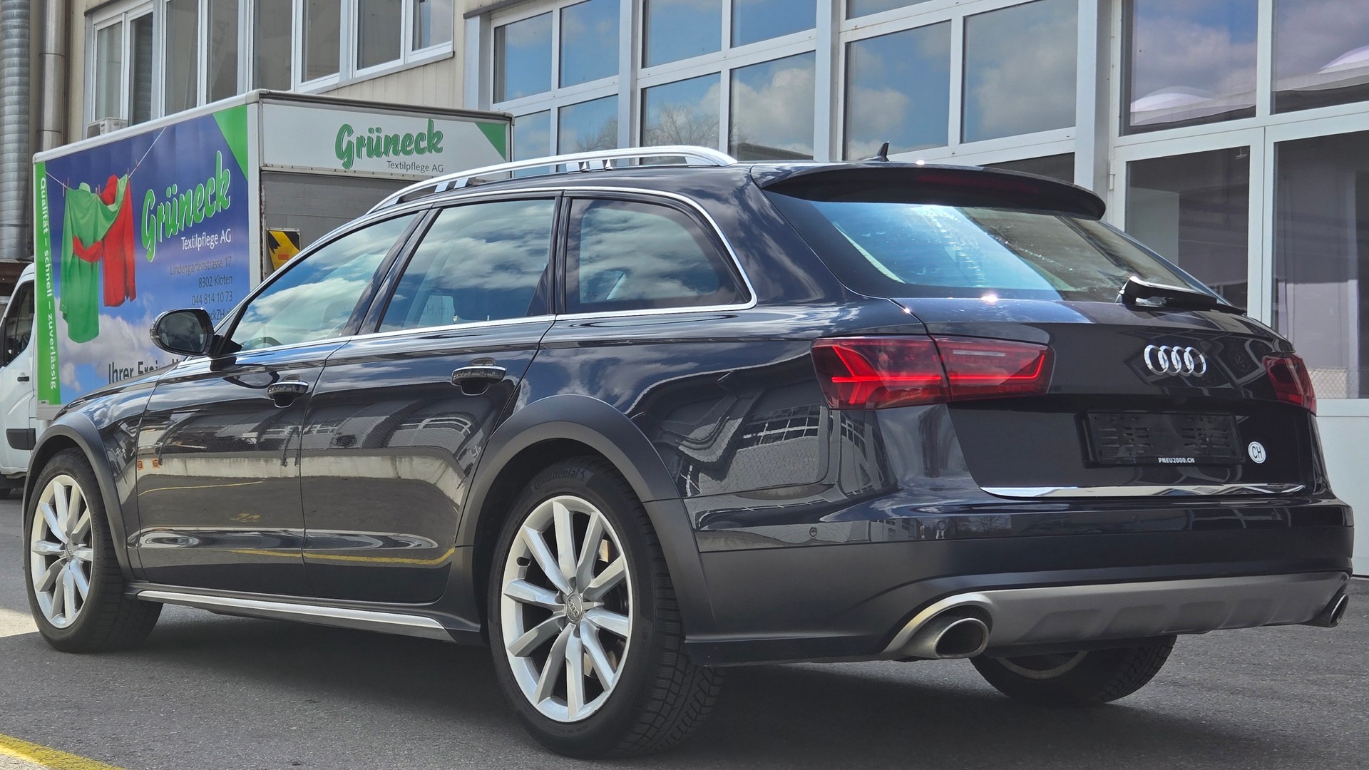 AUDI A6 ALLROAD-image-5