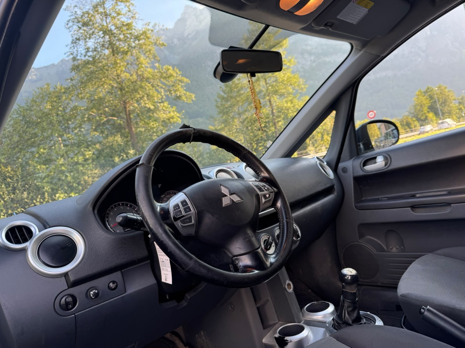 MITSUBISHI Colt 1.3 16V Swiss Champion ClearTec-image-14