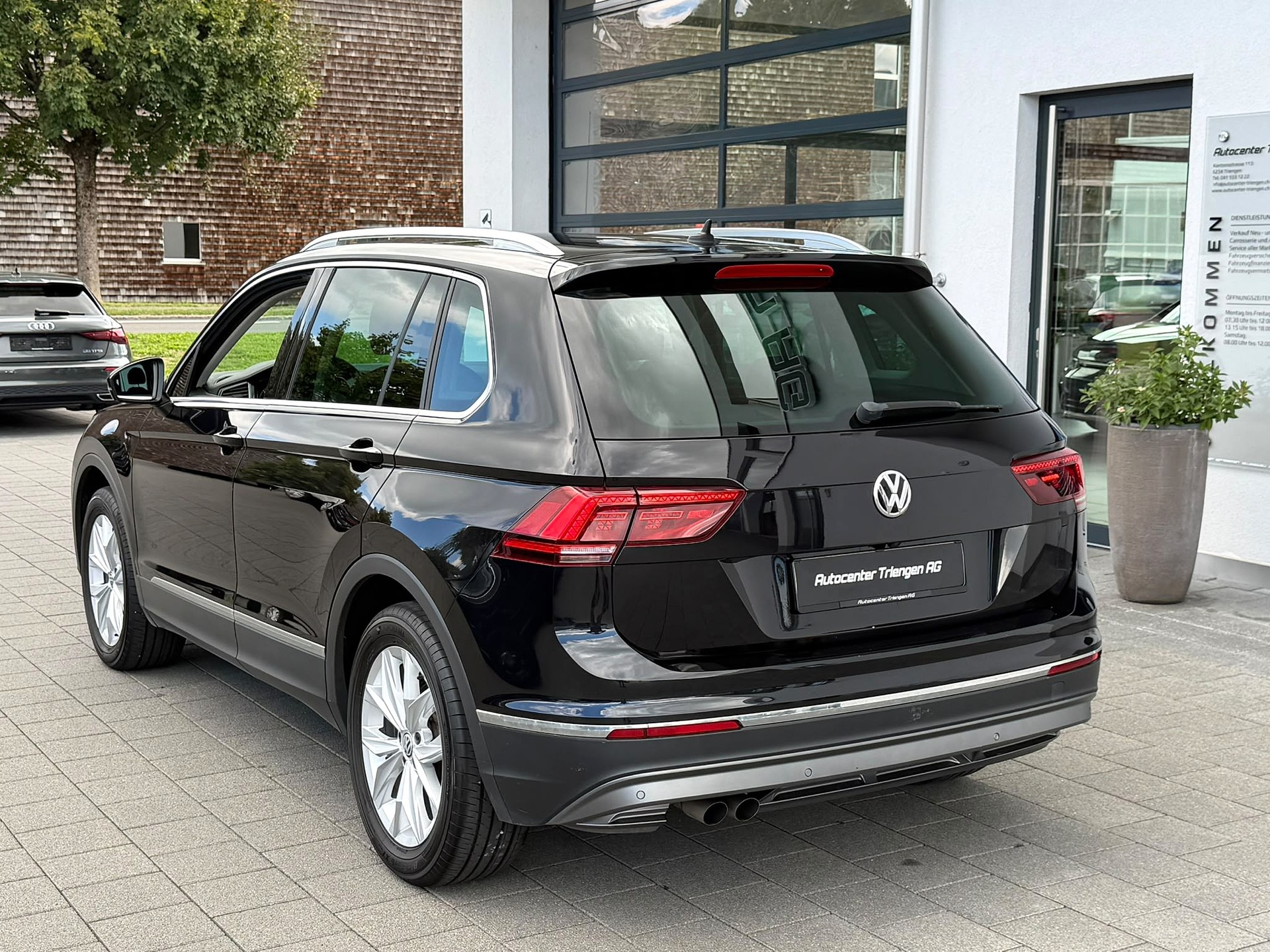 VW Tiguan 2.0 TDI SCR Highline4Motion DSG-image-9