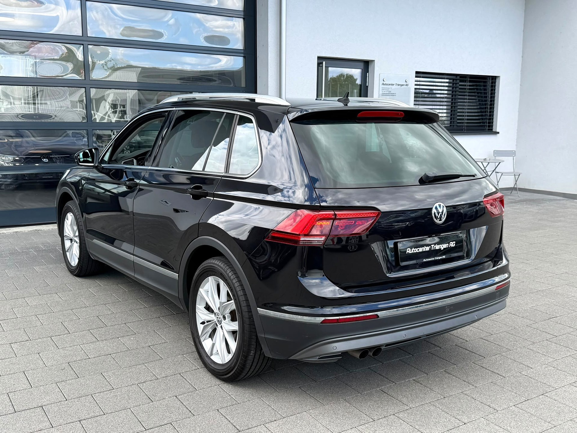 VW Tiguan 2.0 TDI SCR Highline4Motion DSG-image-5
