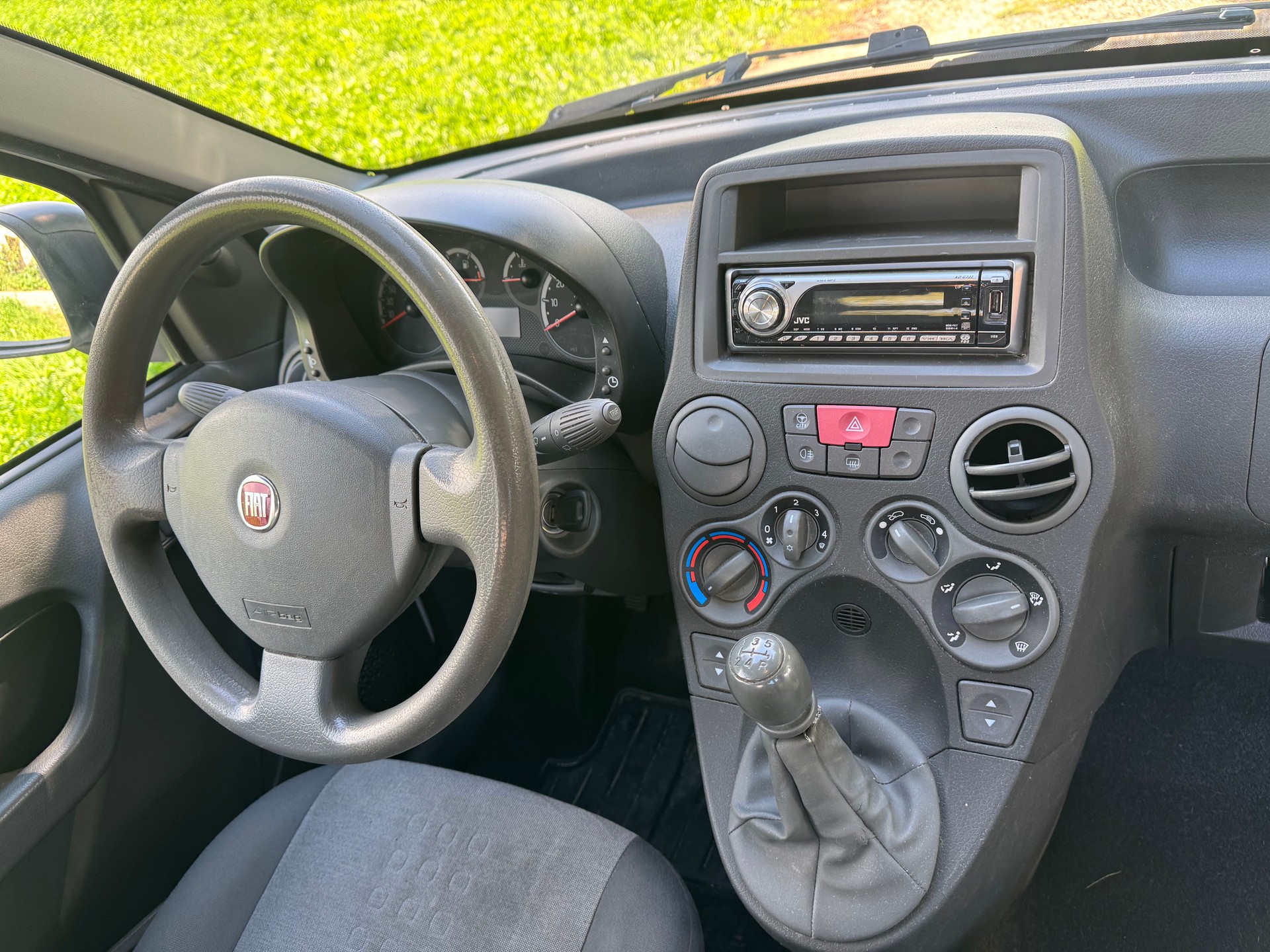 FIAT Panda 1.2 Dynamic-image-7
