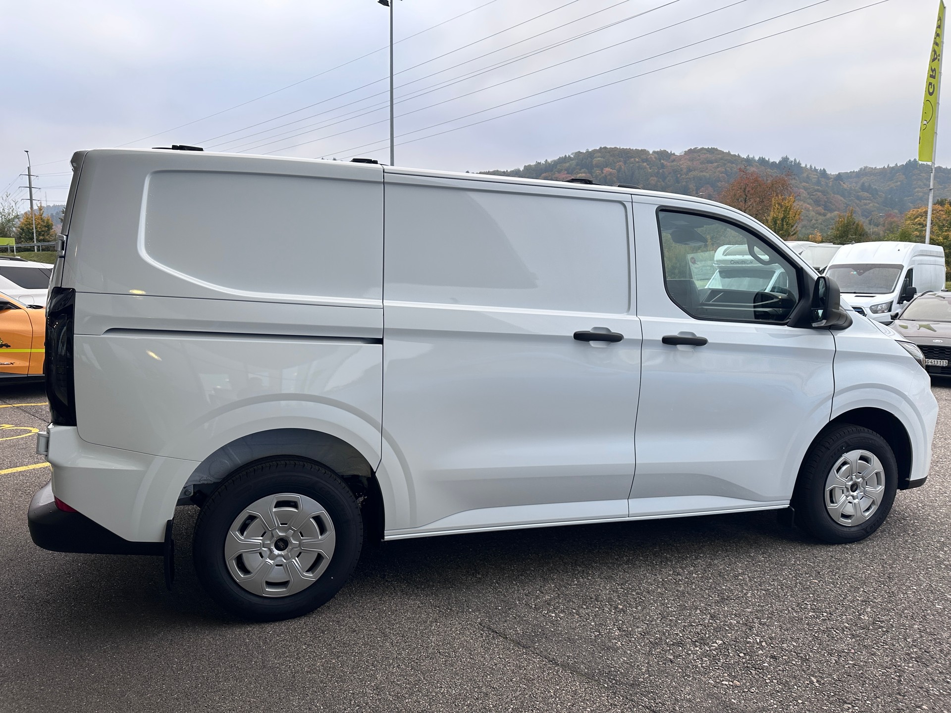 FORD Transit Custom Van 280 L1H1 Trend - SONDERMODELL NETTO MIT 0.0% LEASING möglich - BIS 30.10.2026-image-5