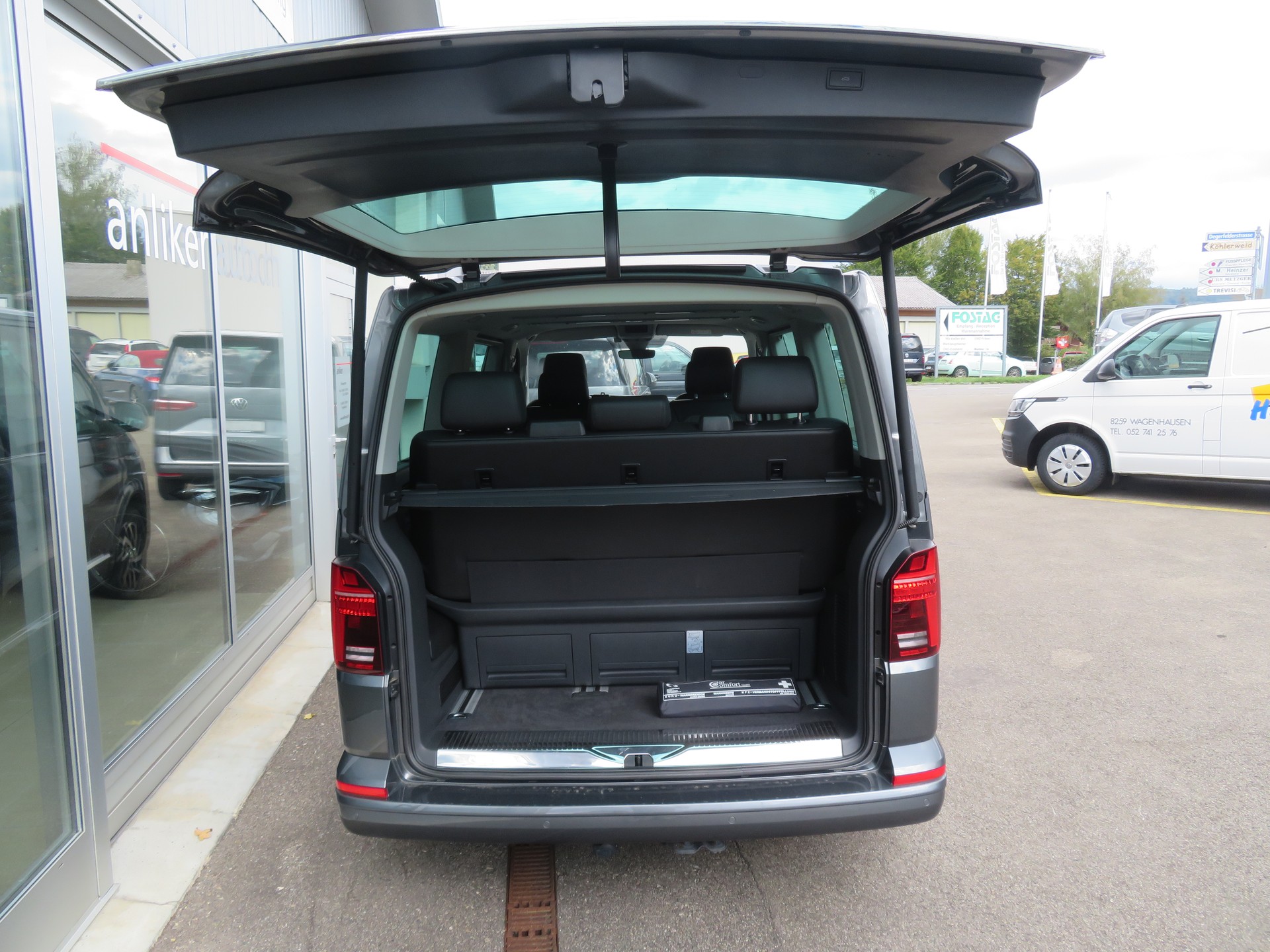 VW T6.1 Multivan 2.0 Bi-TDI Highline 4Motion DSG-image-2