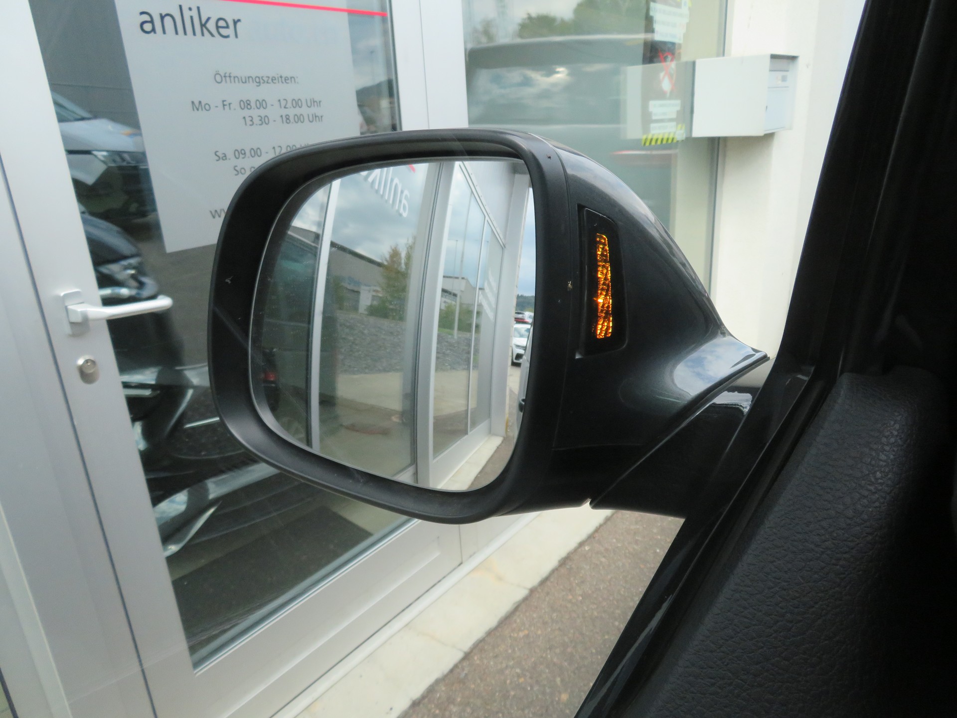 VW T6.1 Multivan 2.0 Bi-TDI Highline 4Motion DSG-image-6
