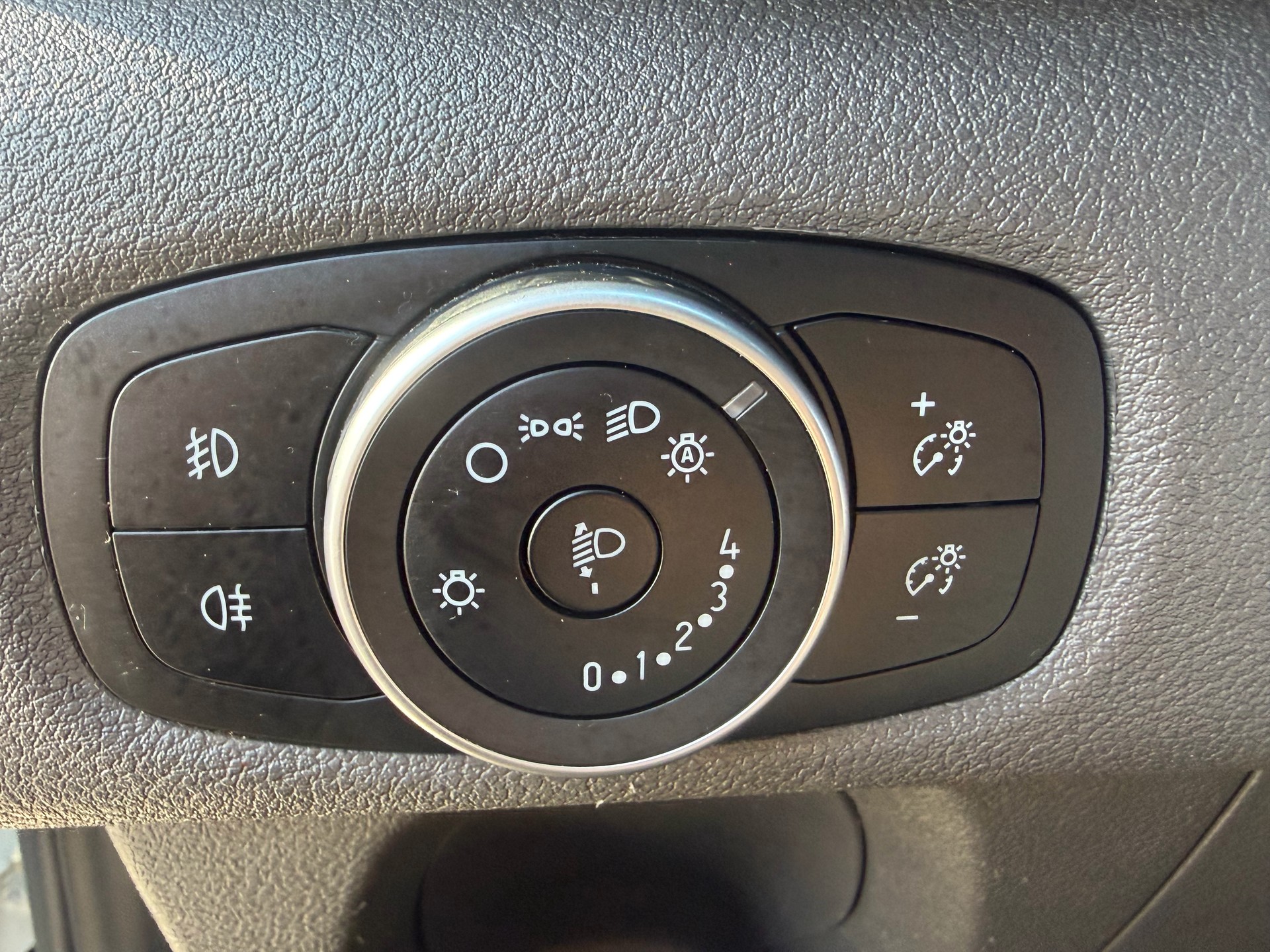 FORD Transit Custom 1.0 Eco Boost 320 L1H1 Trend PHEV-image-18