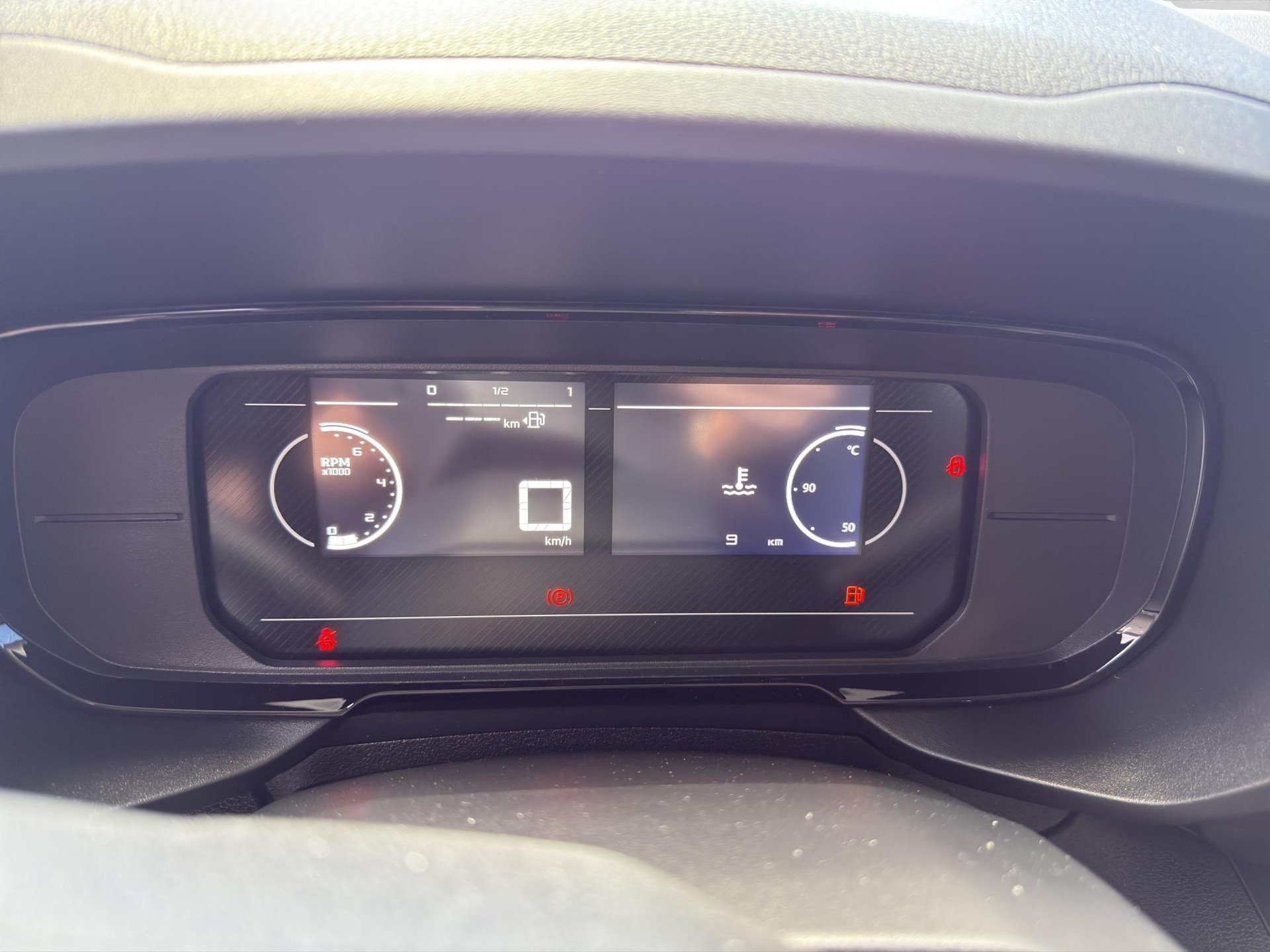 TOYOTA PROACE CITY Van L1 1.2 Active-image-3