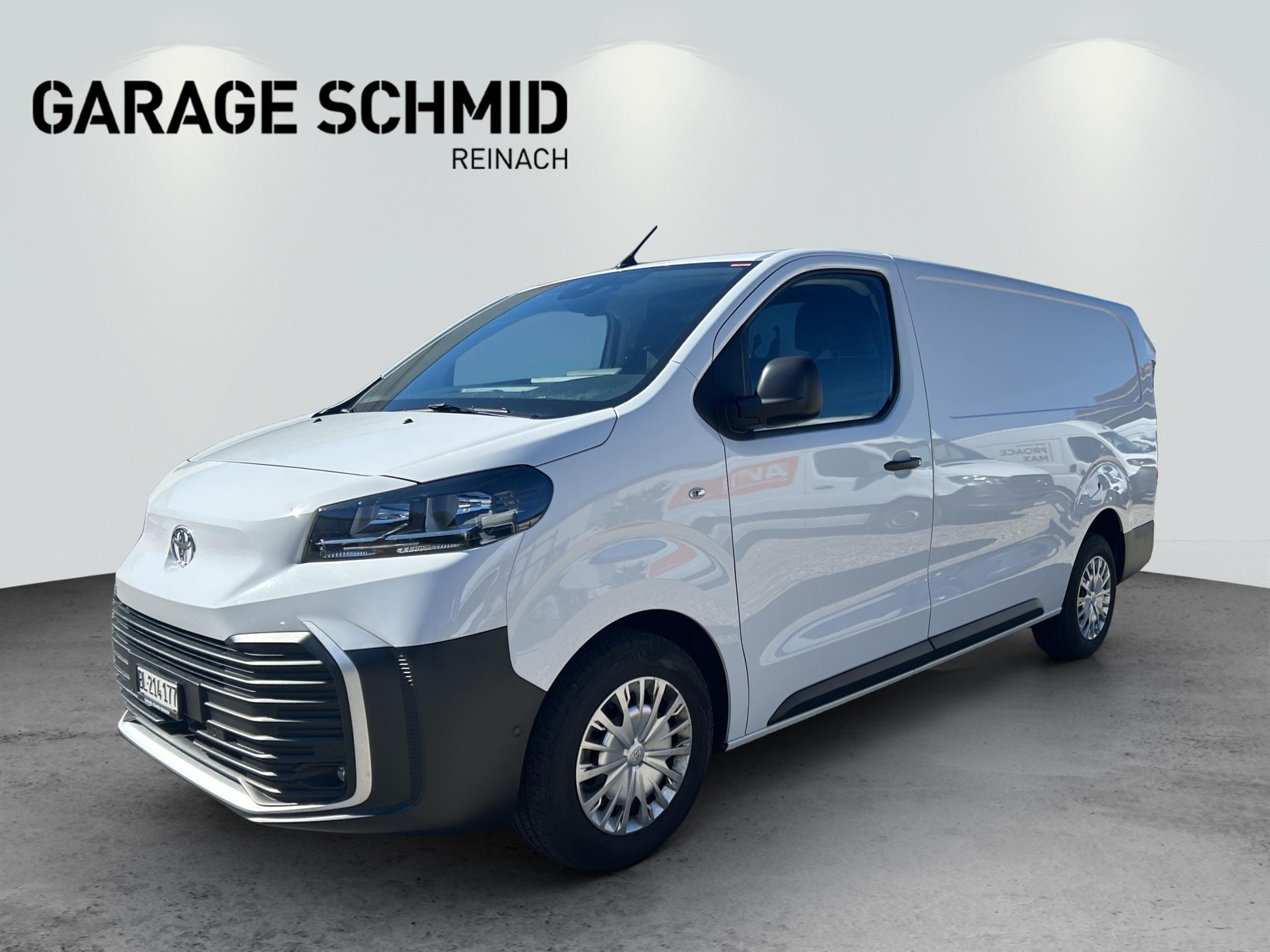 TOYOTA PROACE Van L2 2.0 D Advanced-image-2