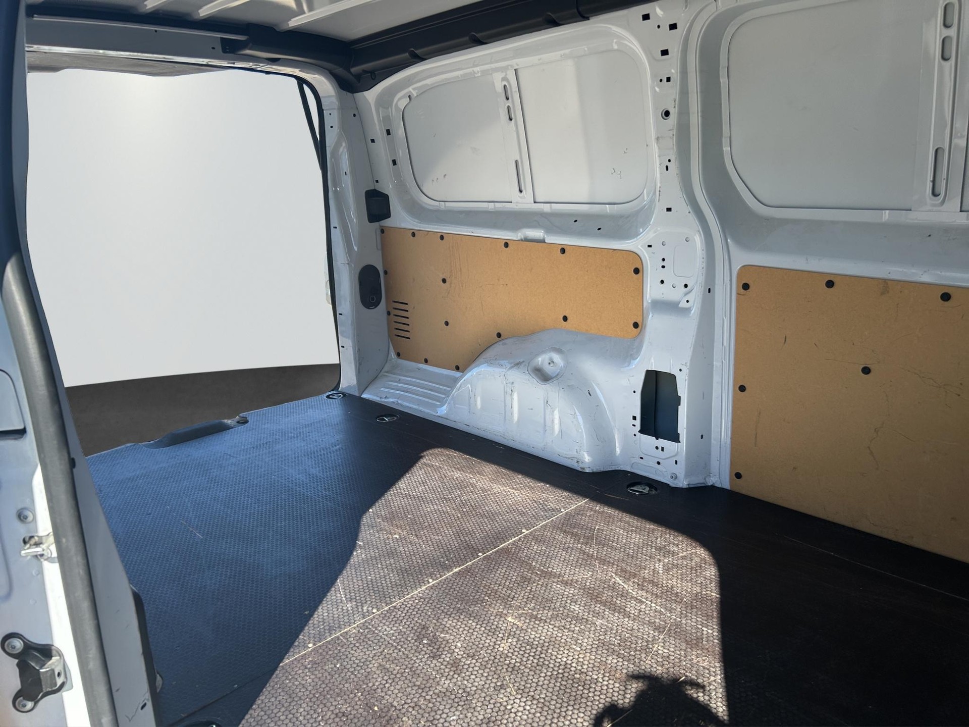 TOYOTA PROACE Van L2 2.0 D Advanced-image-13