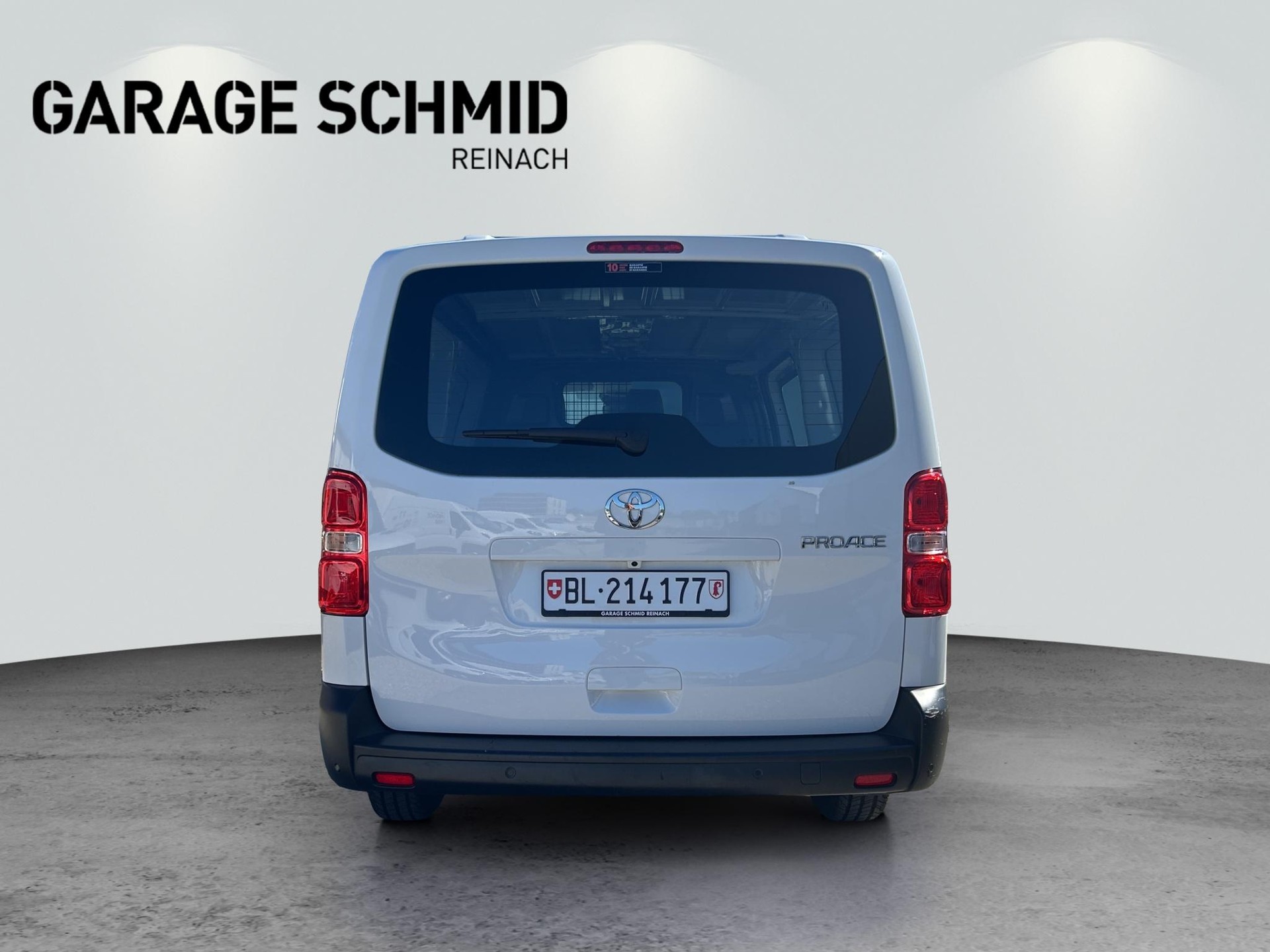 TOYOTA PROACE Van L2 2.0 D Advanced-image-5