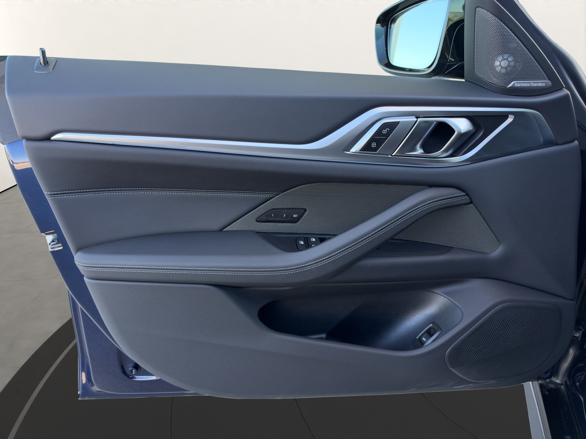 BMW i4 M60 M Sport Pro-image-18